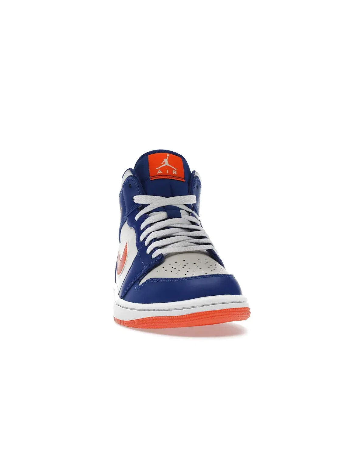 Мужские кроссовки с кожаным верхом Jordan 1 Mid — изображение 2 из 4, оранжевый--белый