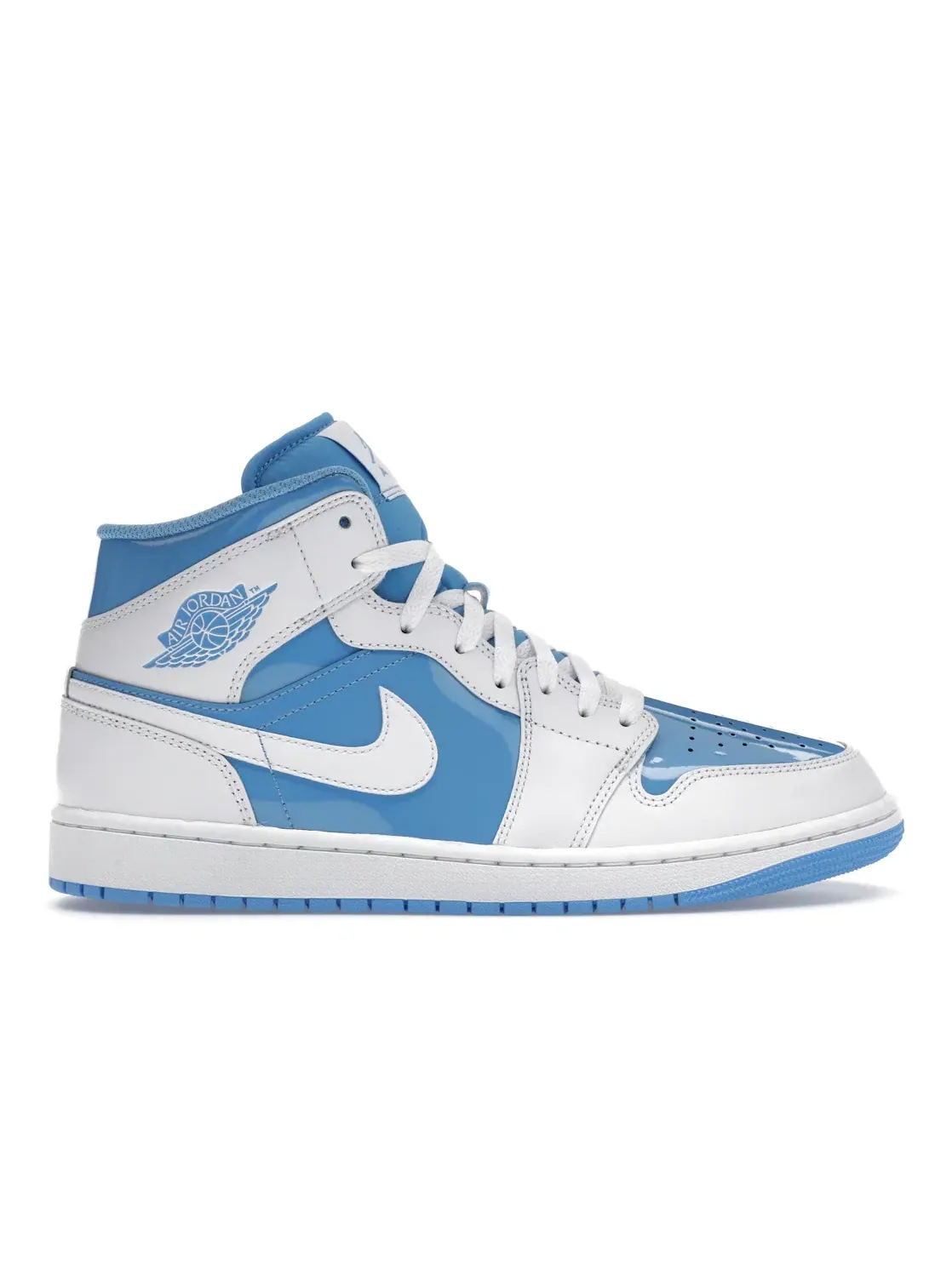 Мужские кроссовки с патентованной кожей Jordan 1 Mid Jordan — изображение 1 из 4, белый/синий