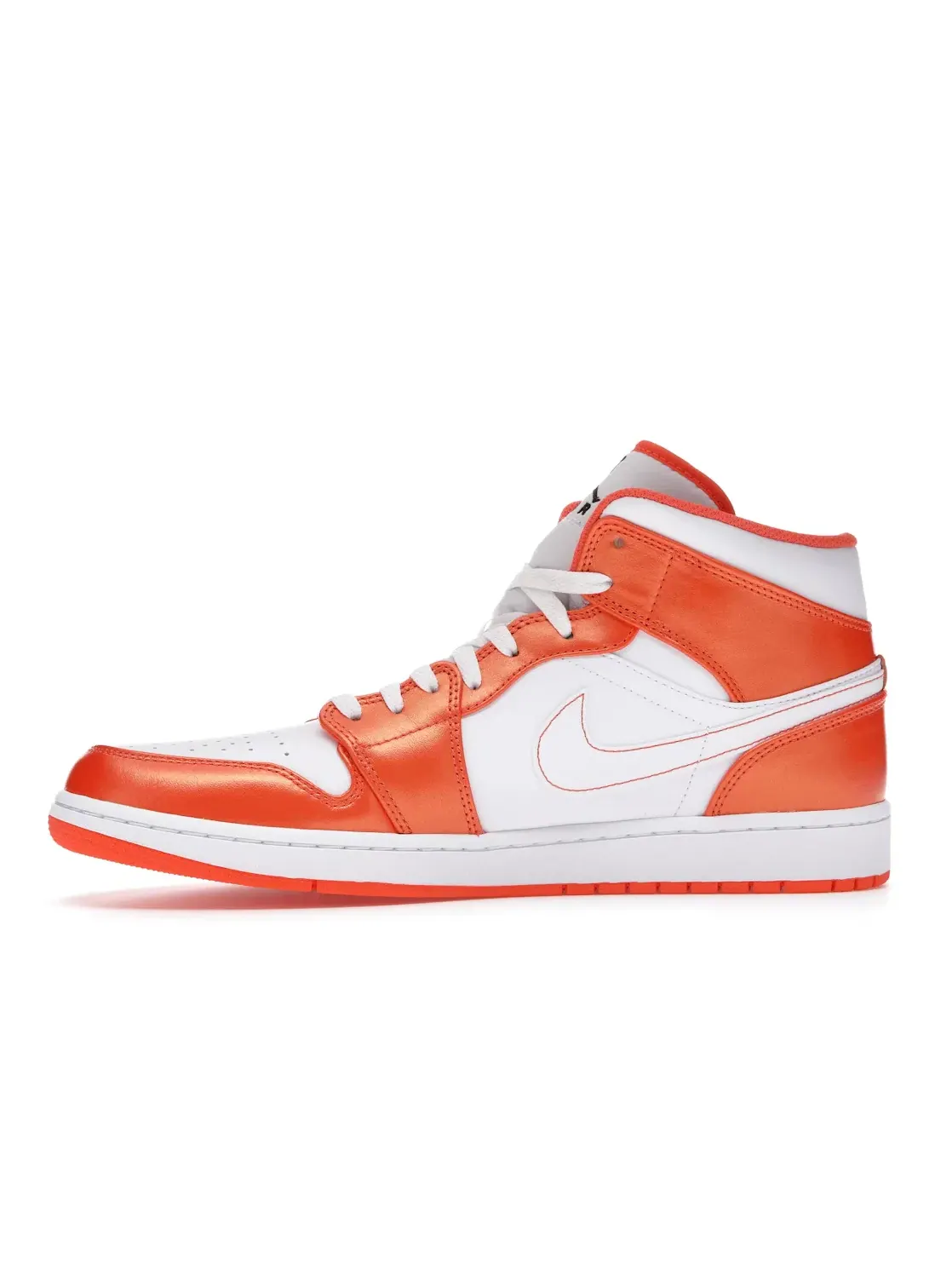 Мужские кроссовки lifestyle с перфорированным носком Jordan 1 Mid Jordan — изображение 3 из 4, оранжевый/черный-белый