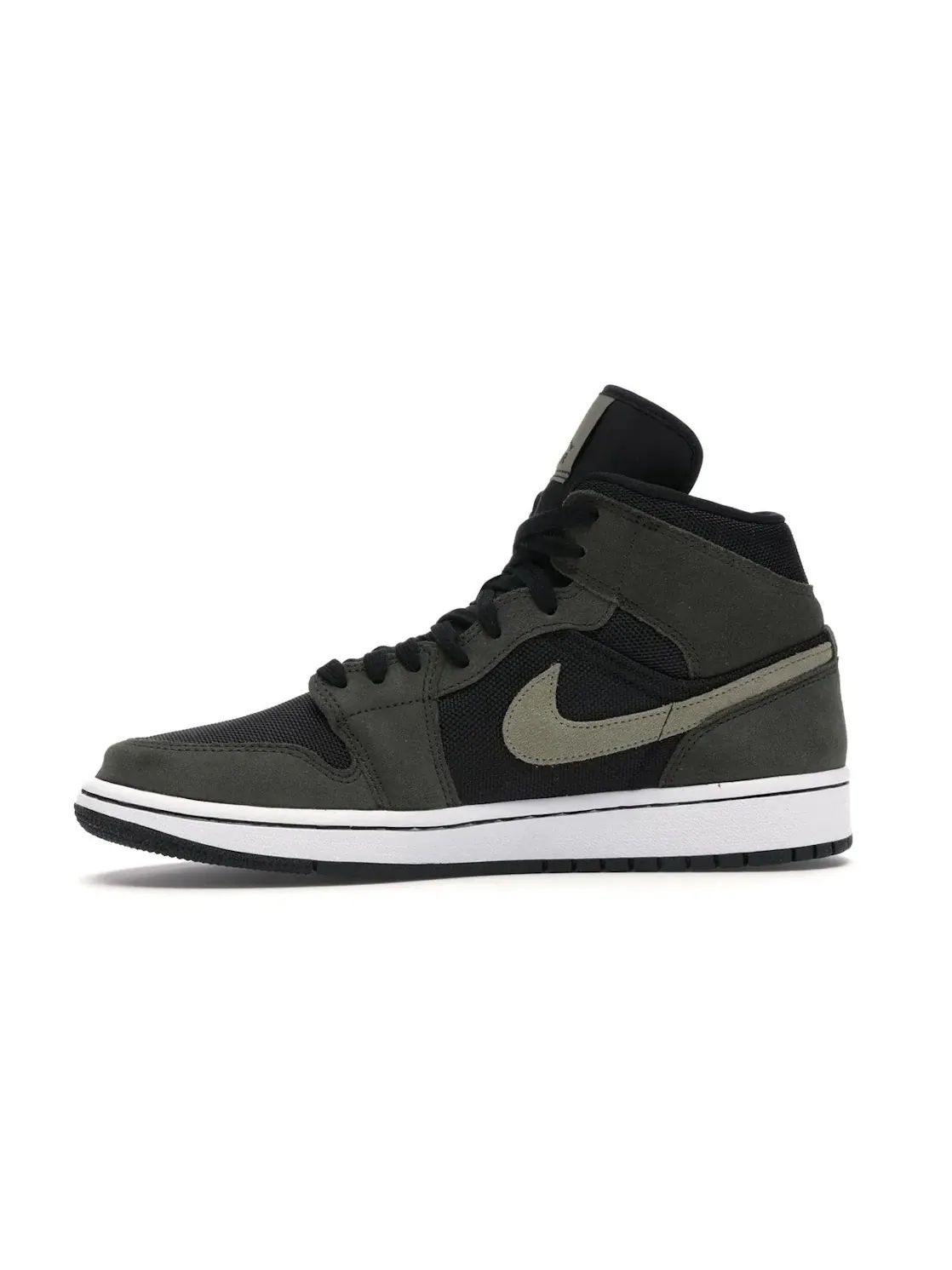 Женские кроссовки Lifestyle с длинным шнурованием Jordan 1 Mid — изображение 3 из 4, черный