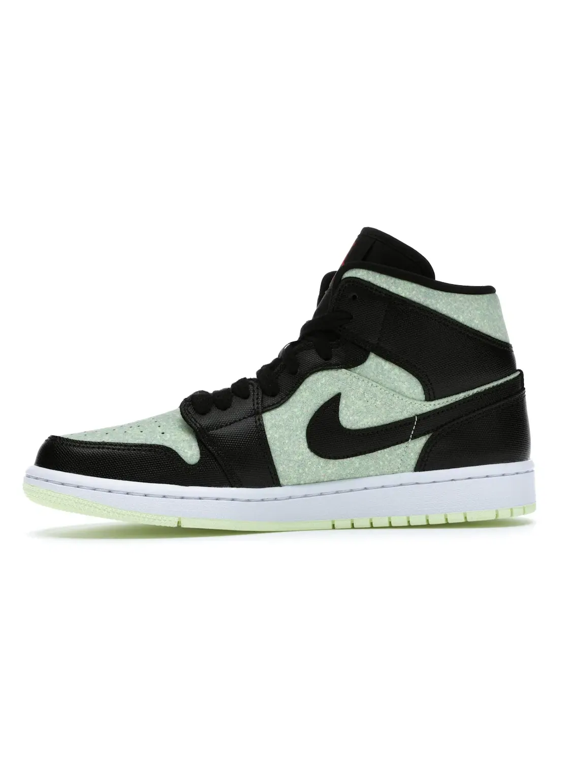 Женские кроссовки из переработанных материалов Jordan 1 Mid Nike Grind Jordan — изображение 3 из 4, черный/красный