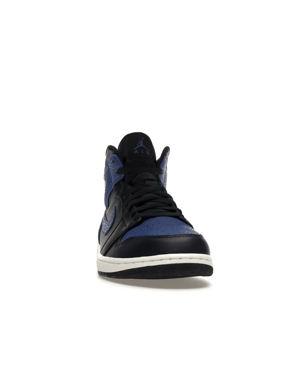 Мужские кроссовки с кожаным верхом Jordan 1 Mid — изображение 2 из 4, белый