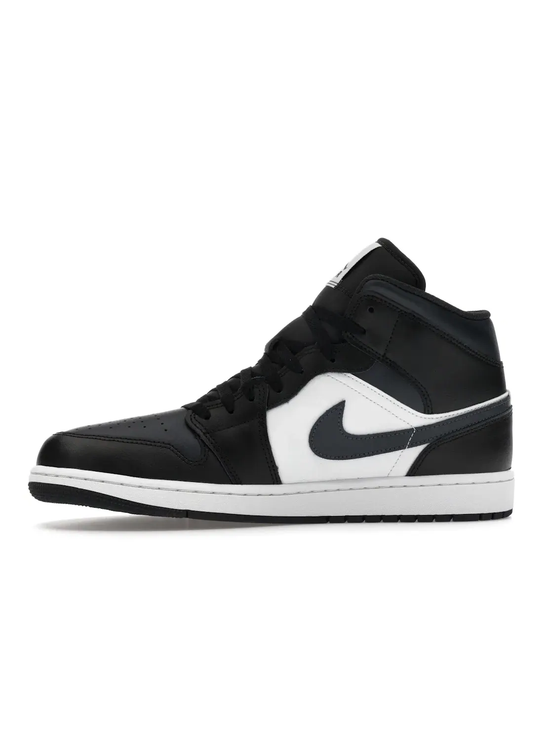 Мужские кроссовки с ключевой характеристикой Jordan 1 Mid Jordan — изображение 3 из 4, черный/черный/белый