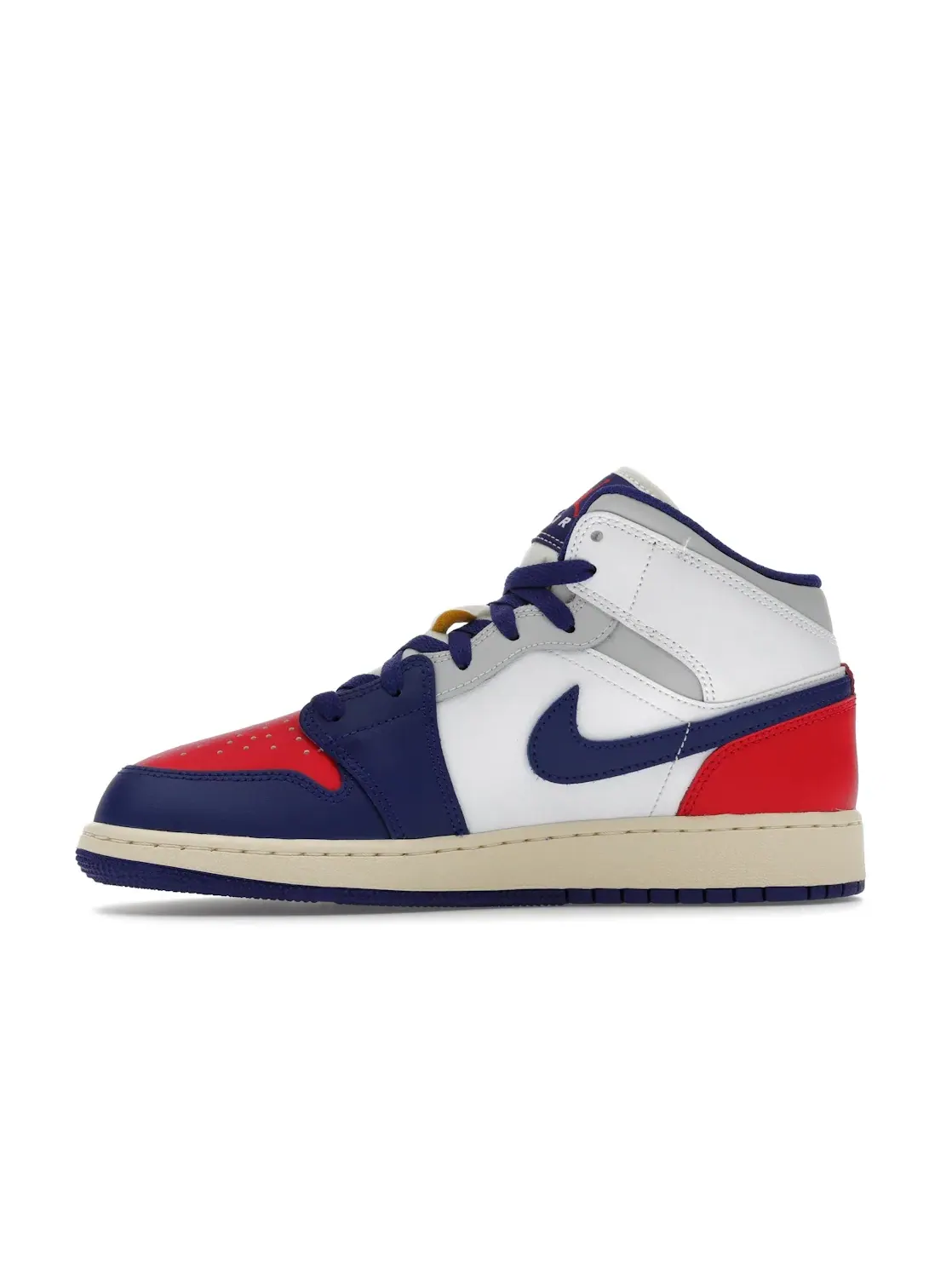 Детские кроссовки Lifestyle с высоким силуэтом Jordan 1 Mid Jordan — изображение 3 из 4