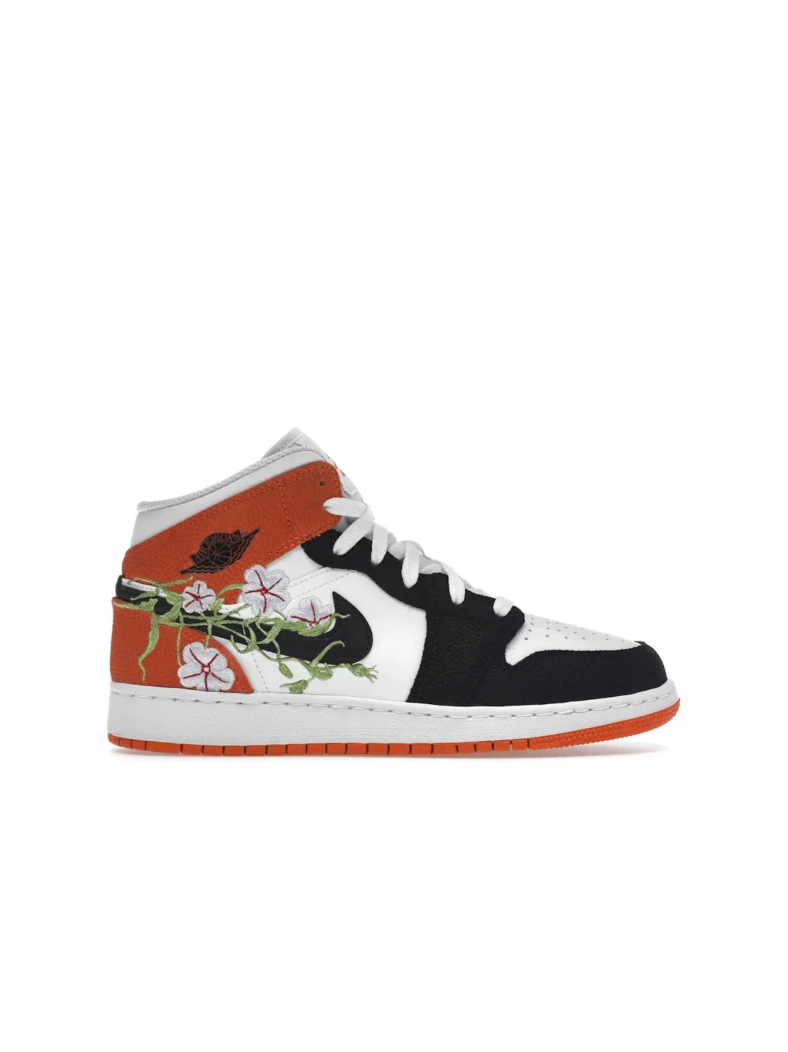 Детские кроссовки с цветочным принтом Jordan 1 Mid SE Basketball Blossom Jordan — изображение 1 из 4