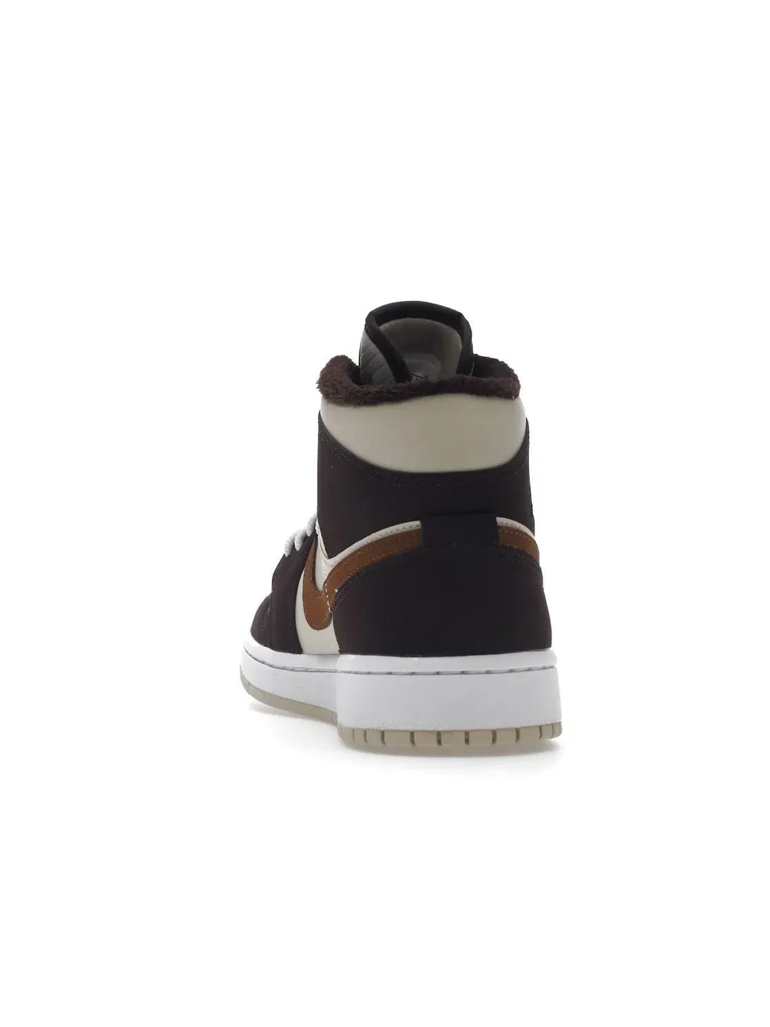 Женские кроссовки Lifestyle с зимней отделкой Jordan 1 Mid SE Brown Basalt Oatmeal — изображение 4 из 4, коричневый//белый