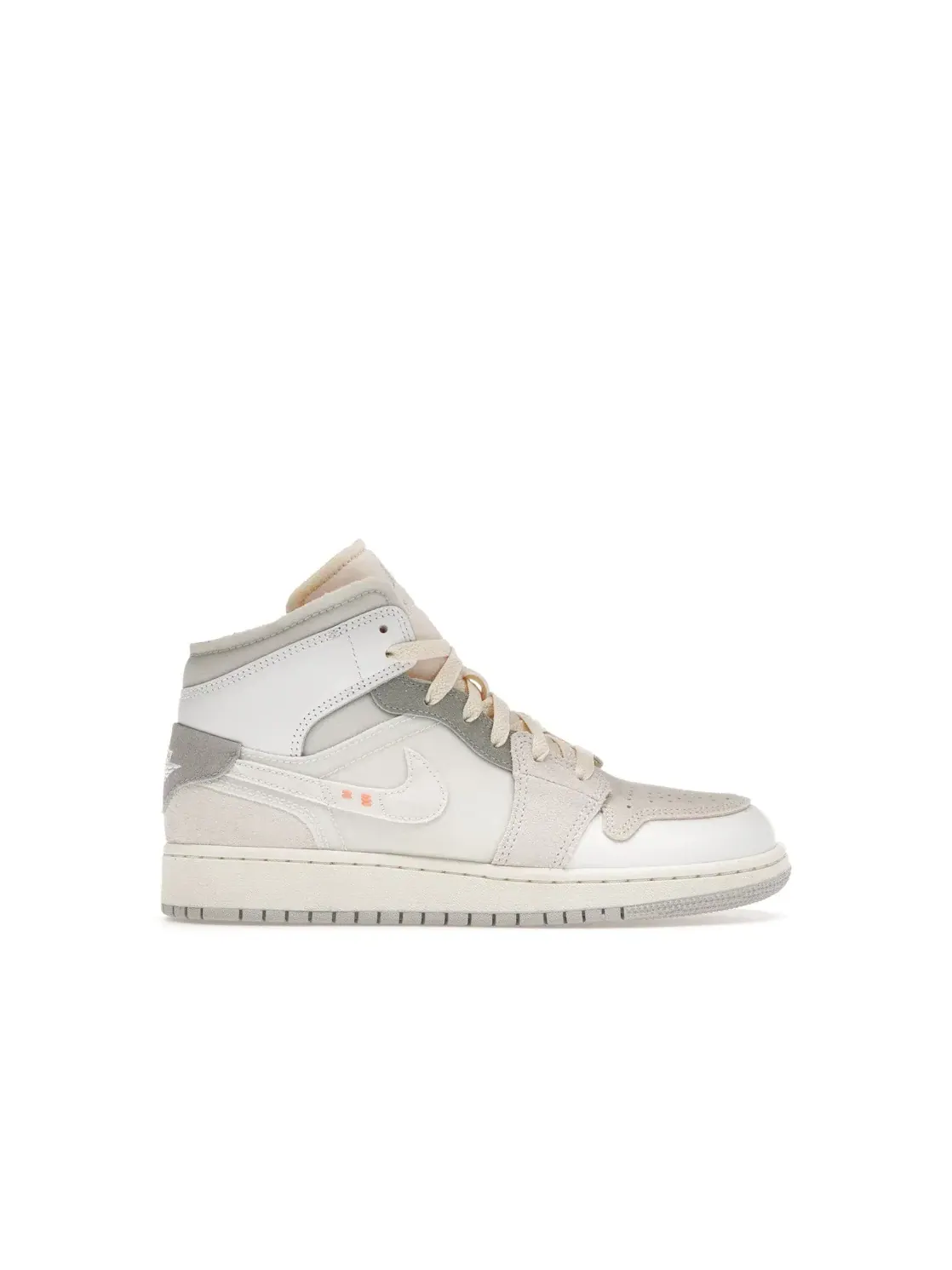 Детские кроссовки с реверсивным слоем Jordan 1 Mid SE Craft Inside Out White Grey — изображение 1 из 4