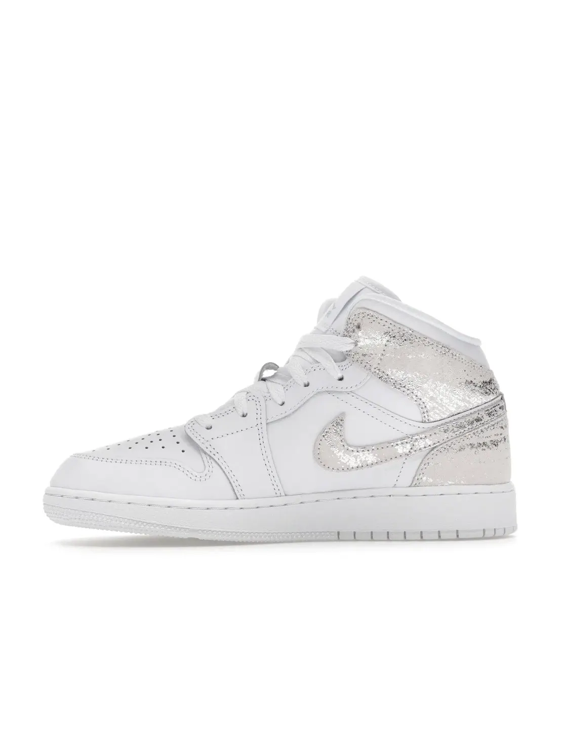Детские кроссовки с длинным шнурком Jordan 1 Mid SE Jordan — изображение 3 из 4