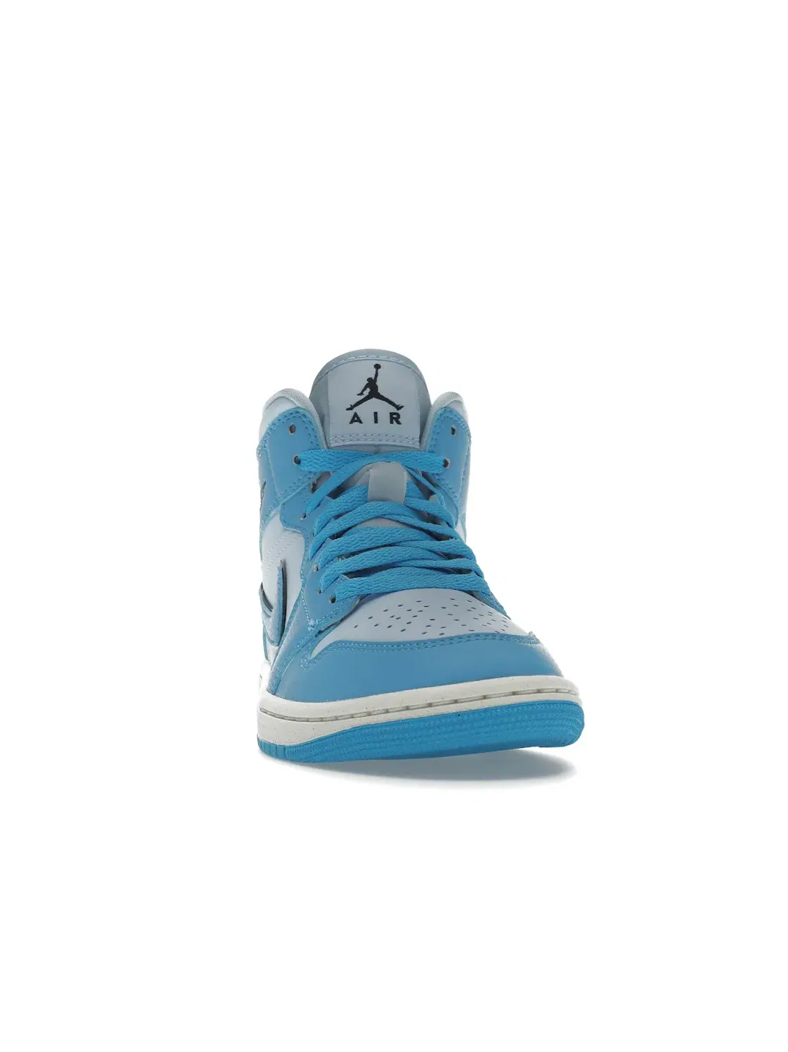 Женские кроссовки Lifestyle Jordan 1 Mid SE Ice Blue Jordan — изображение 2 из 4