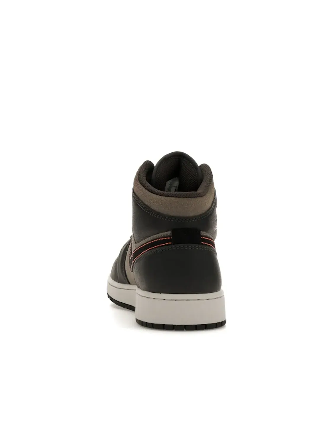 Детские кроссовки Lifestyle Jordan 1 Mid SE Jordan — изображение 4 из 4, черный--оранжевый-серый