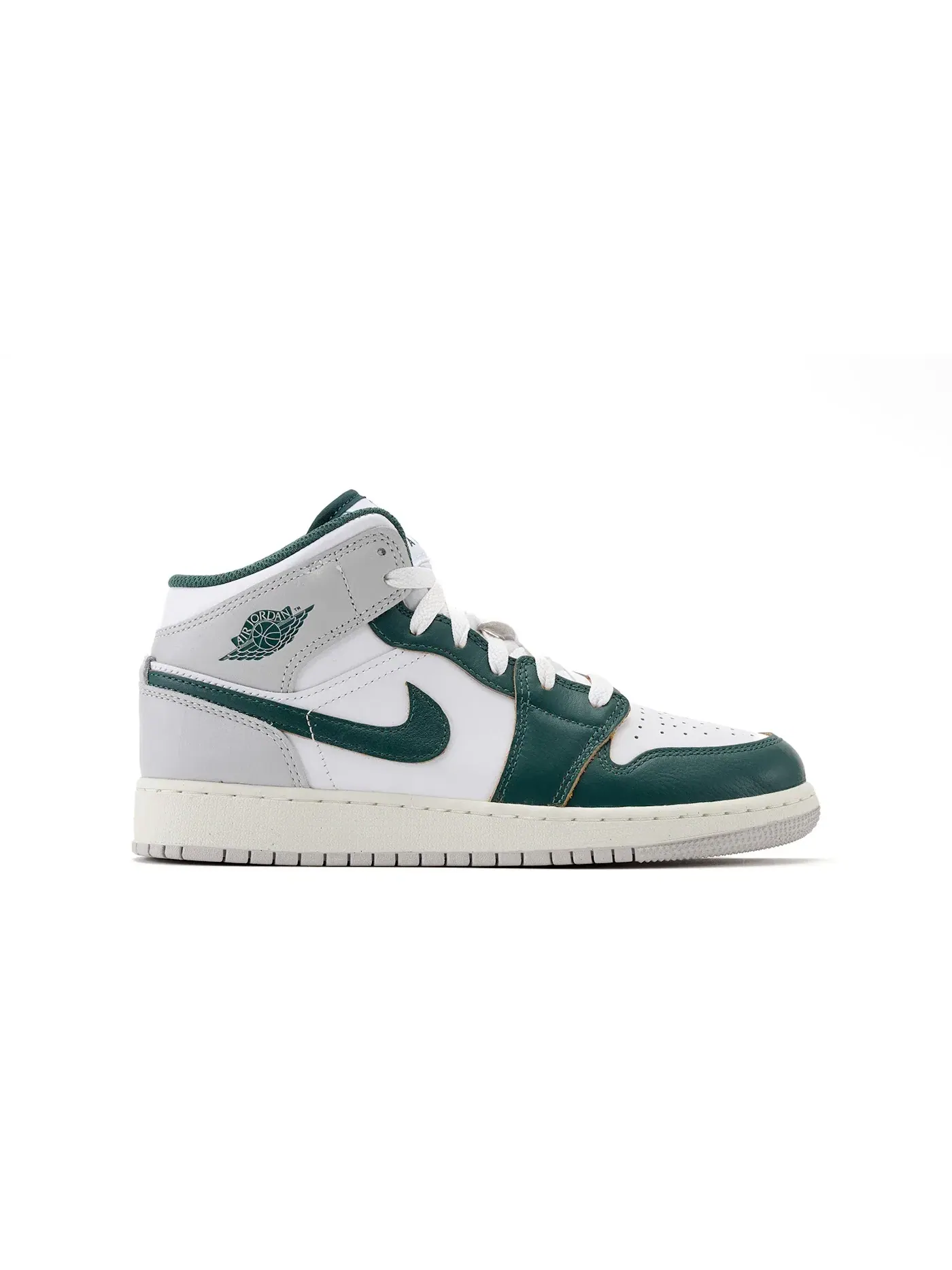 Детские кроссовки Lifestyle Jordan 1 Mid SE Jordan — изображение 1 из 1, белый/зеленый//серый