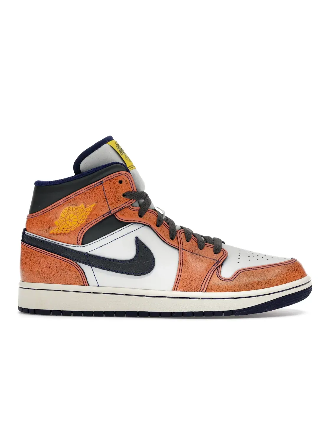 Мужские кроссовки с контрастными вставками Jordan 1 Mid SE Jordan — изображение 1 из 4