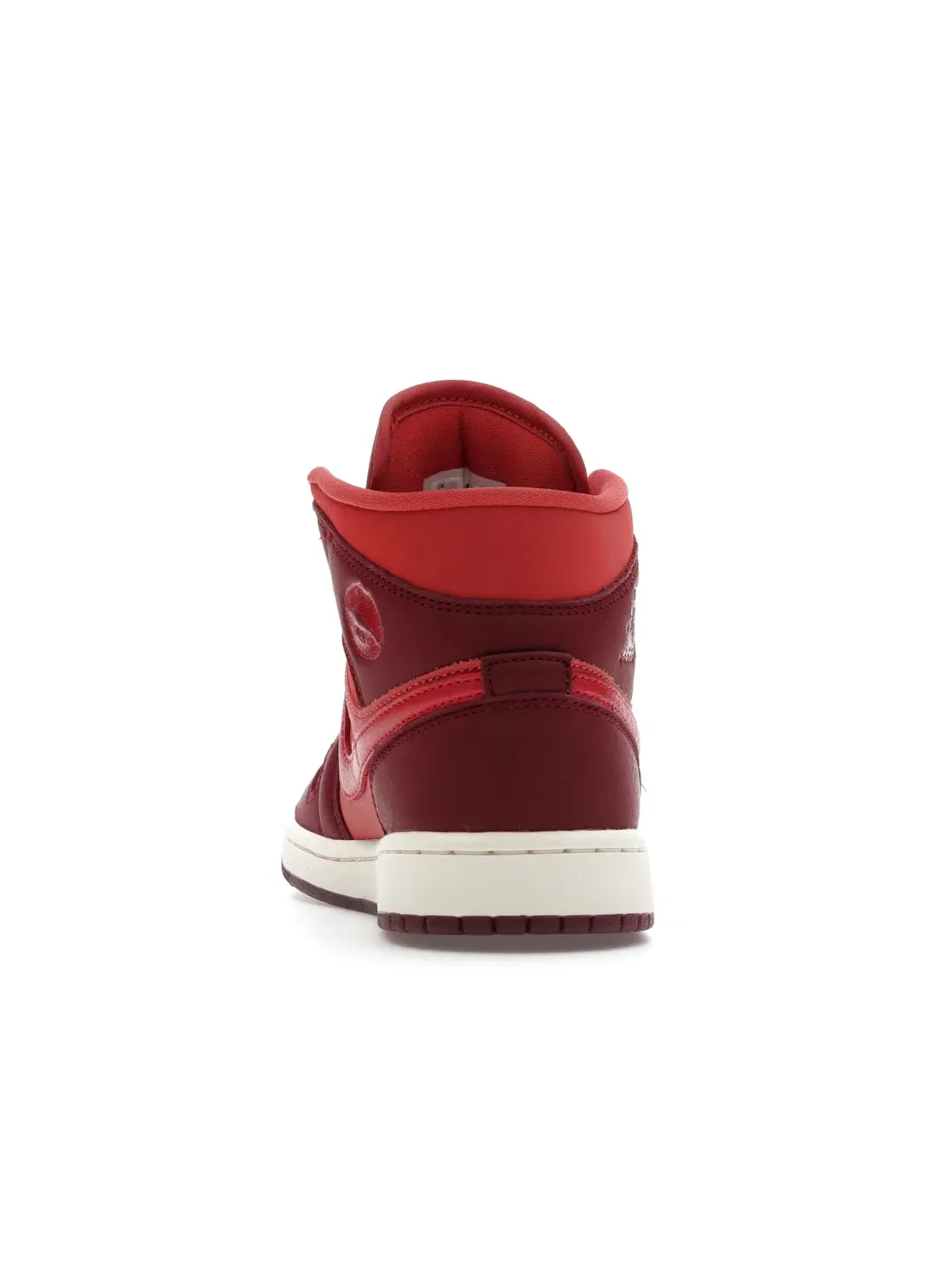 Женские кроссовки Lifestyle с красным принтом Jordan 1 Mid SE — изображение 4 из 4, красный/красный/красный