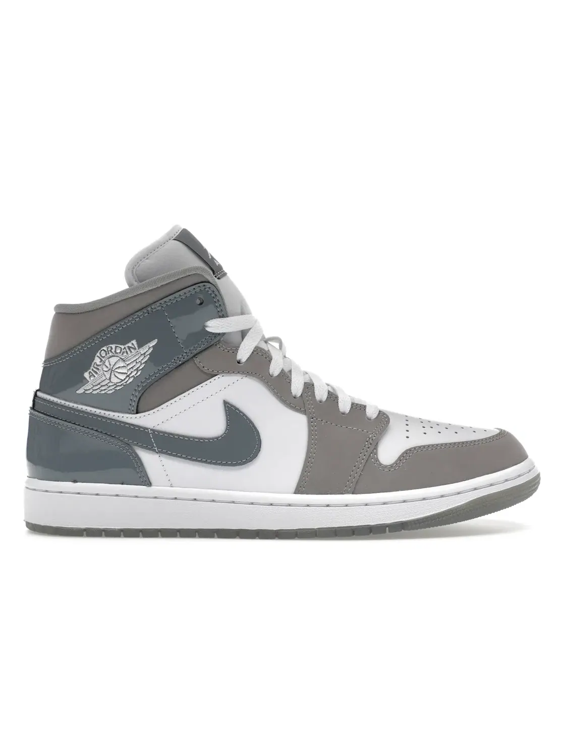 Мужские кроссовки с замшей White/Medium Grey/Cool Grey Jordan 1 Mid SE Jordan — изображение 1 из 4