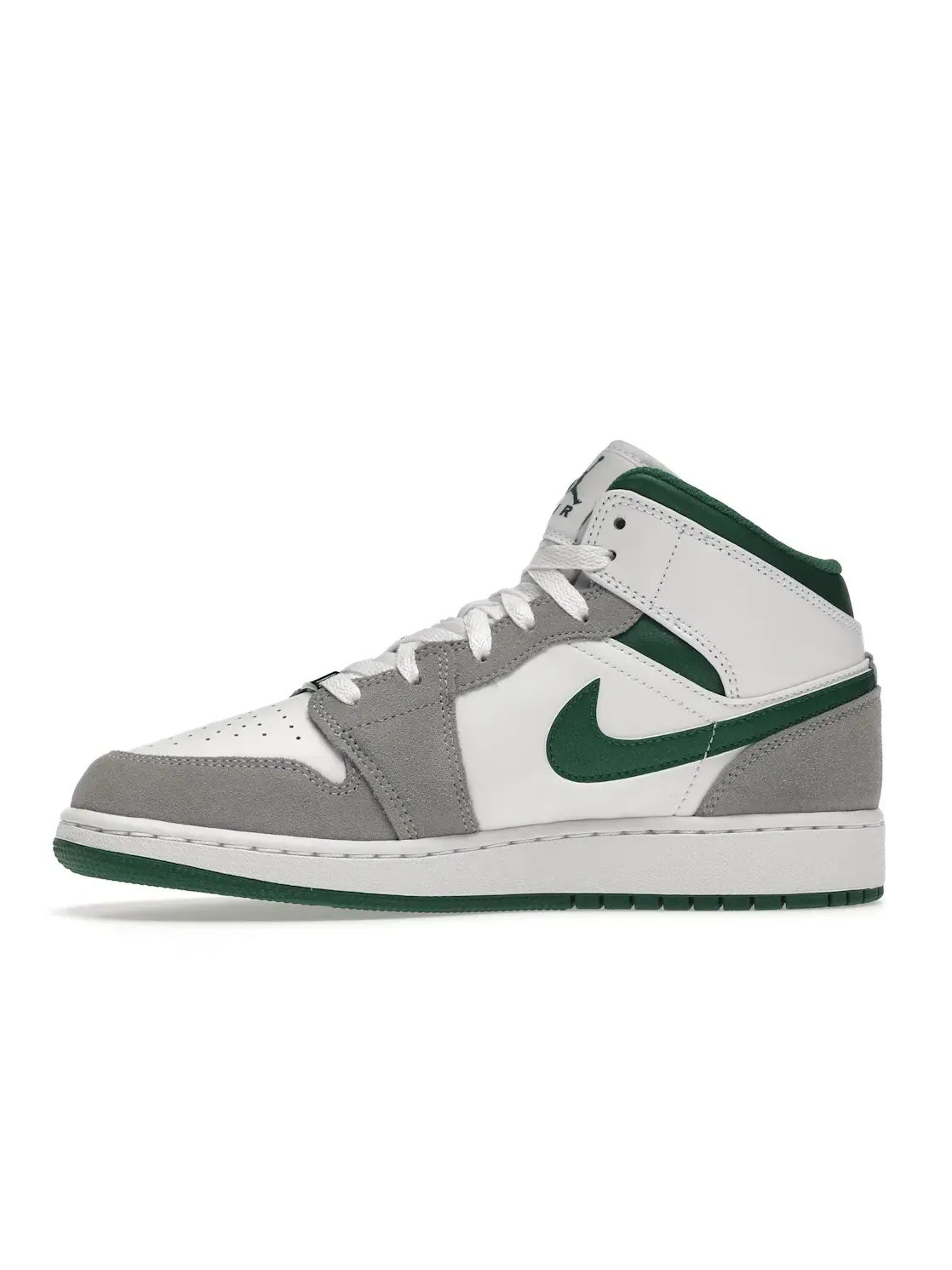 Детские кроссовки для мальчиков с замшевыми вставками Jordan 1 Mid SE Jordan — изображение 3 из 4