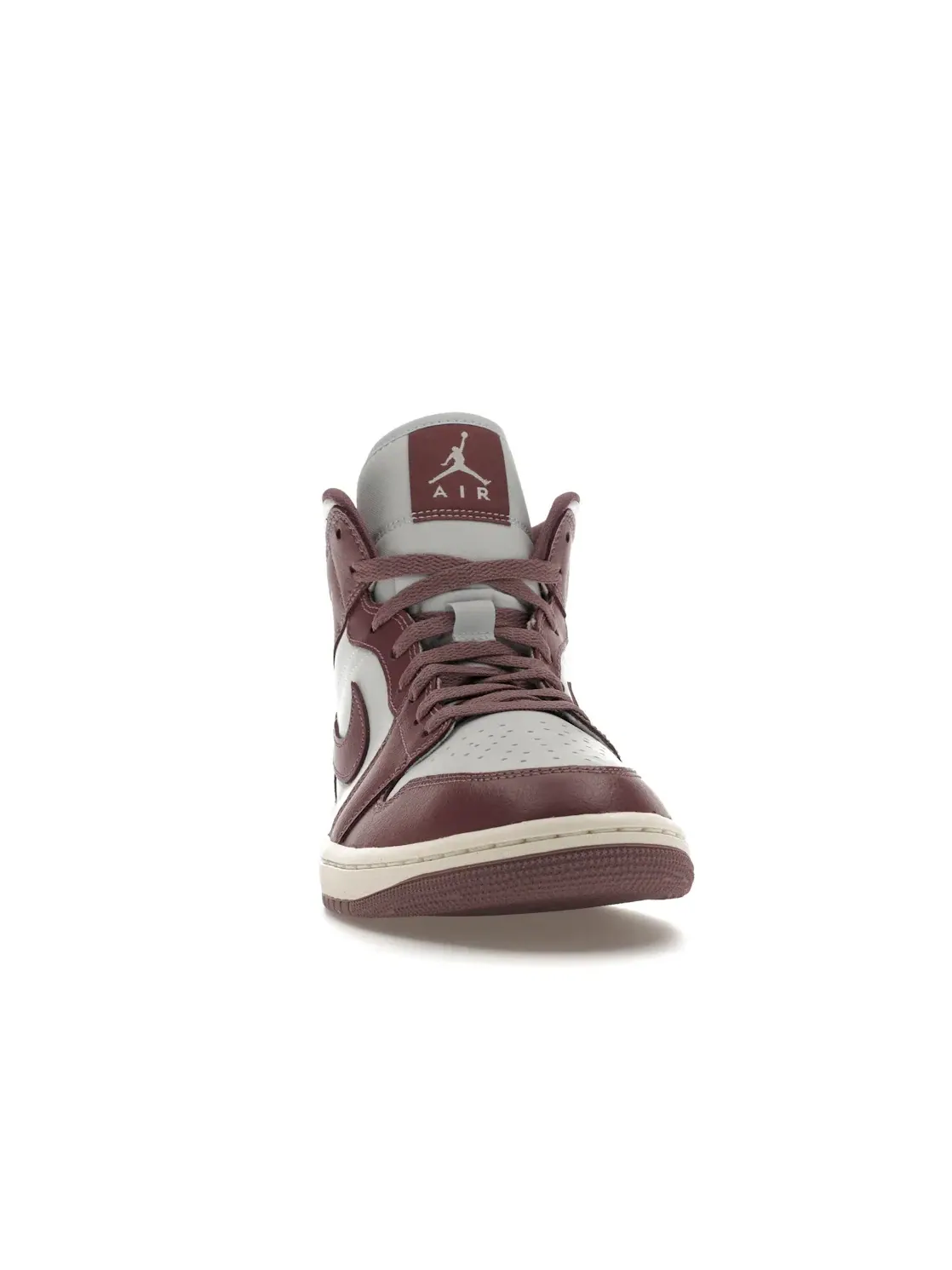 Женские кроссовки Lifestyle Jordan 1 Mid Jordan — изображение 2 из 4, платиновый