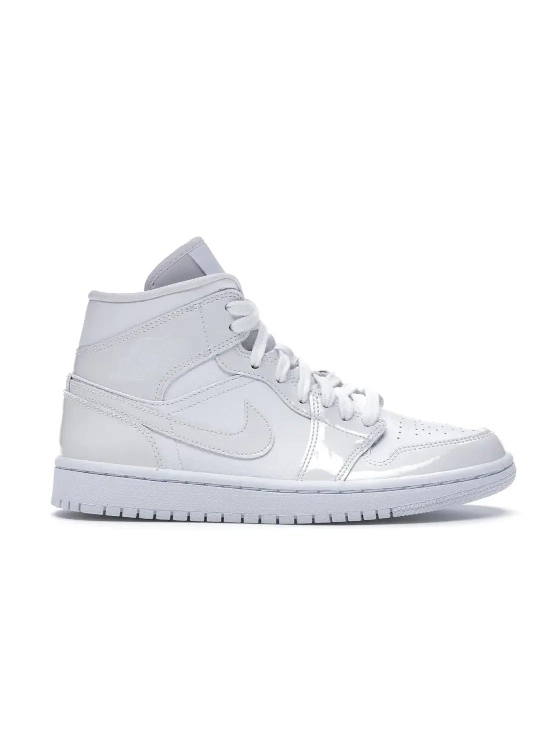Женские кроссовки с патентованными элементами Jordan 1 Mid Jordan — изображение 1 из 4, белый/белый-белый