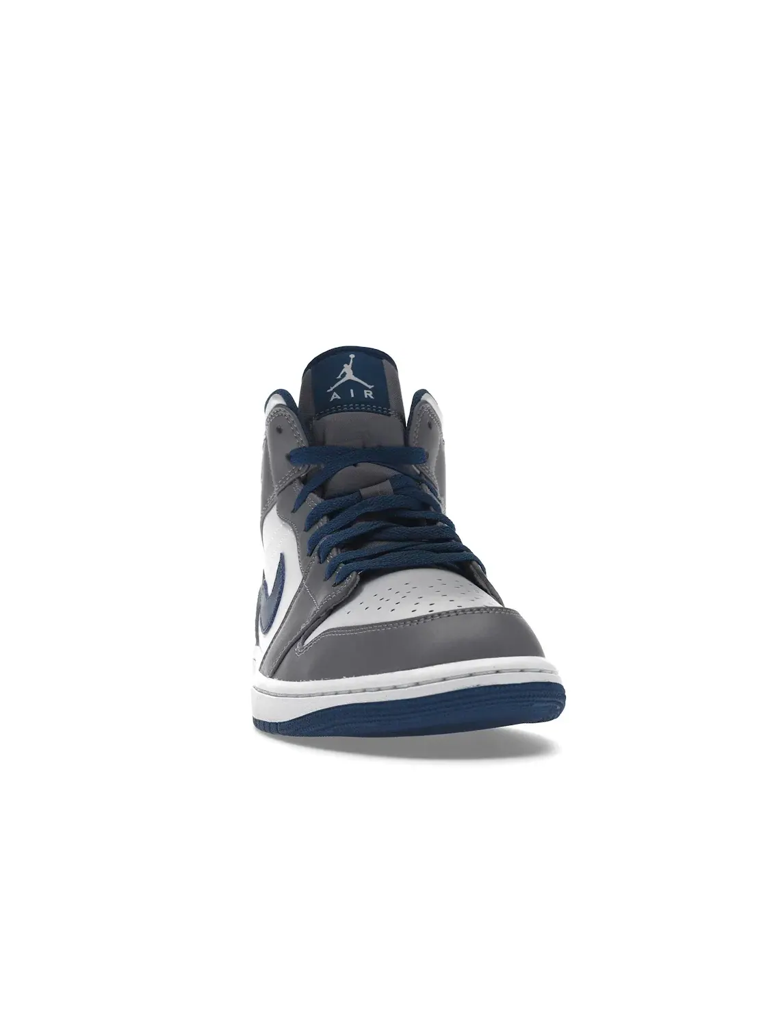 Мужские кроссовки кожаные Jordan 1 Mid — изображение 2 из 4, серый/белый/синий