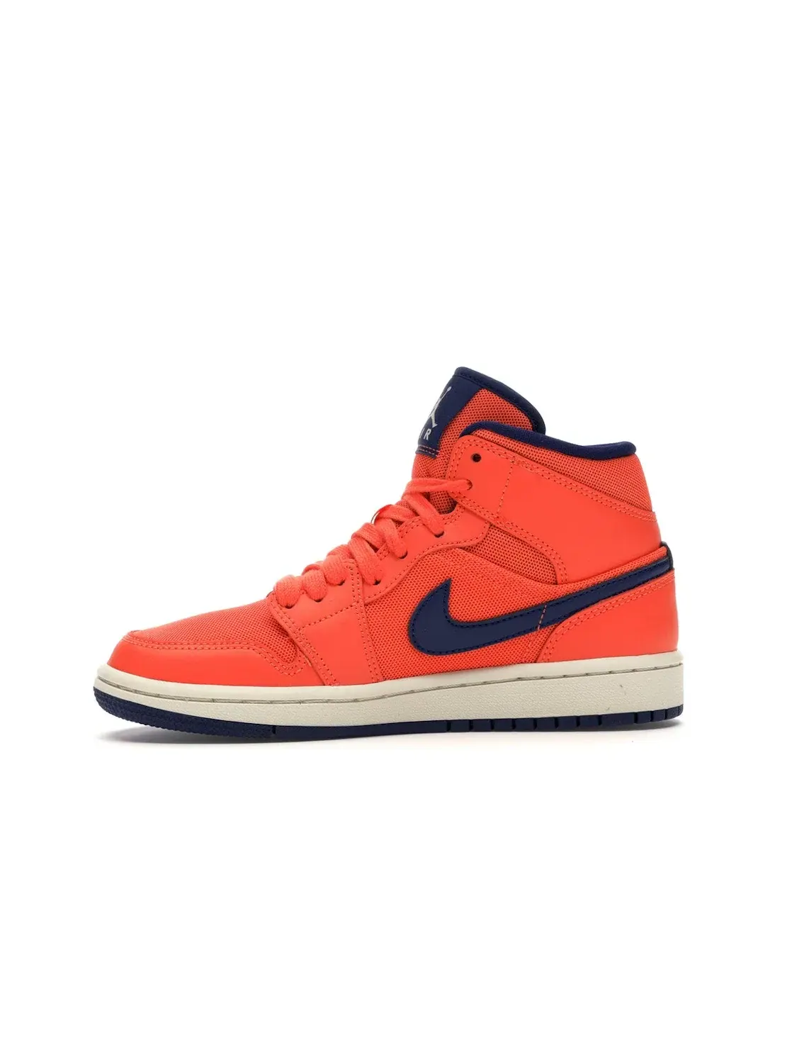 Женские кроссовки для повседневной носки Jordan 1 Mid Jordan — изображение 3 из 4