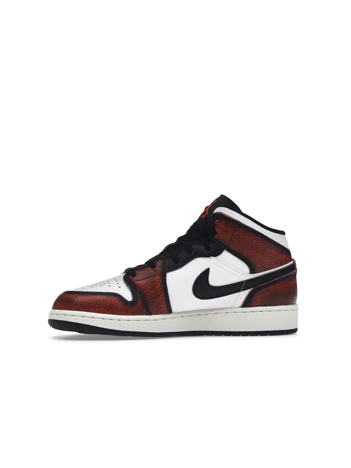 Детские кроссовки с кожаным верхом Jordan 1 Mid — изображение 3 из 4, черный/белый