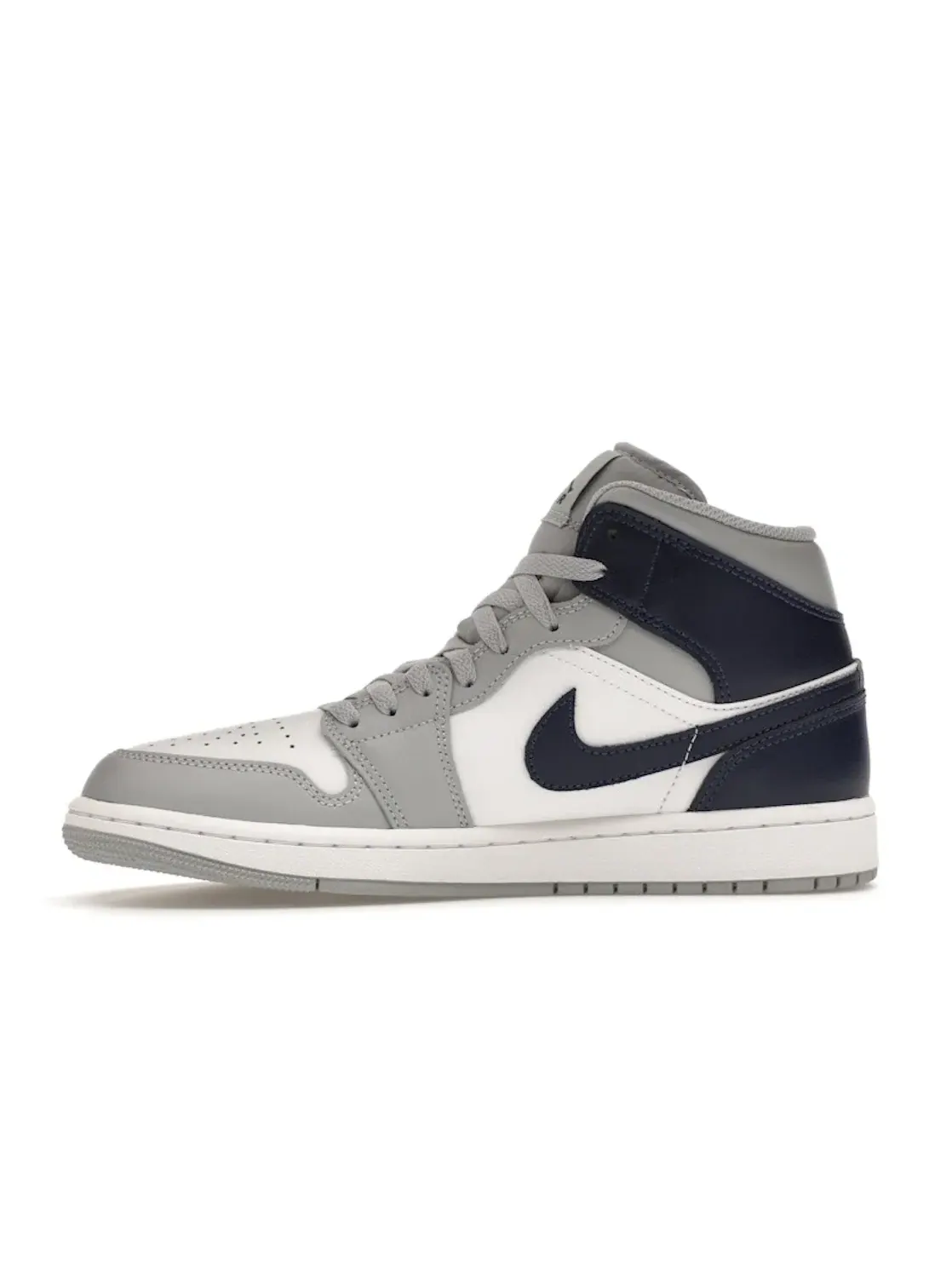 Мужские кроссовки с высоким берцем Jordan 1 Mid Jordan — изображение 3 из 4, белый/серый/темно-синий