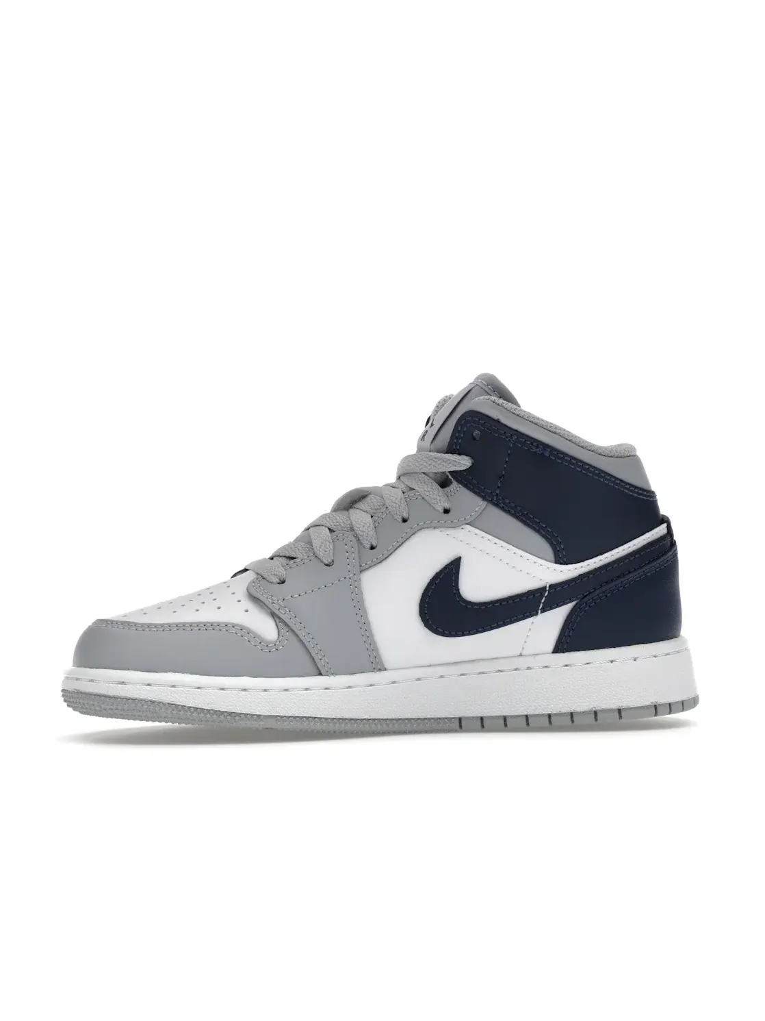 Детские кроссовки Lifestyle Jordan 1 Mid Jordan — изображение 3 из 4, белый/серый/темно-синий