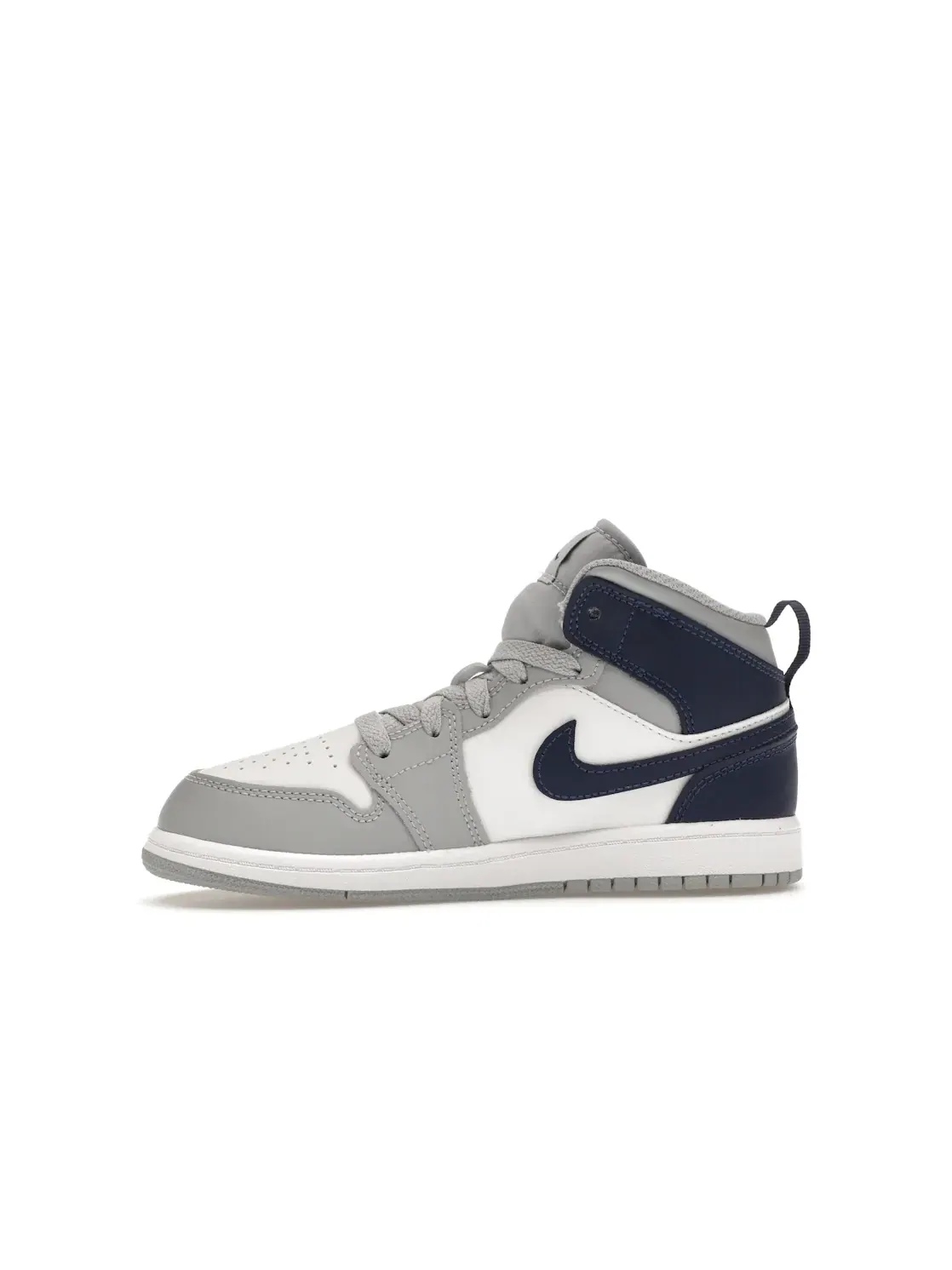 Детские кроссовки для мальчиков с цветовой гаммой Jordan 1 Mid Jordan — изображение 3 из 4, белый/серый/темно-синий