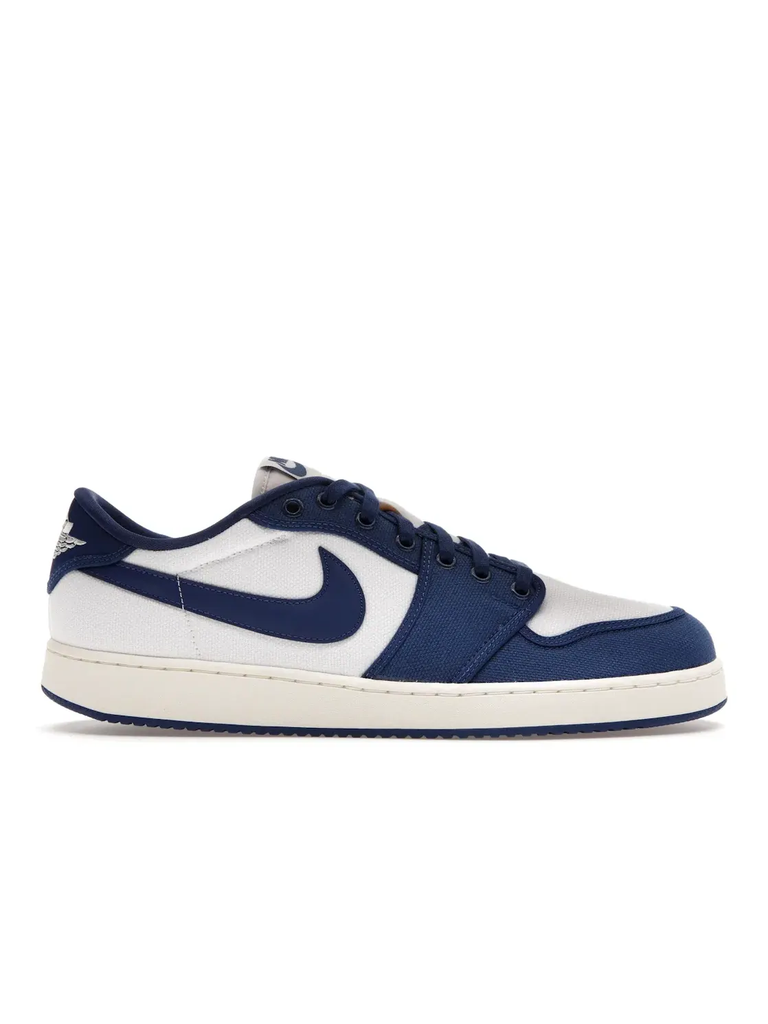 Мужские кроссовки с канвасным верхом Jordan 1 Retro AJKO Low Jordan — изображение 1 из 4, белый/темный синий