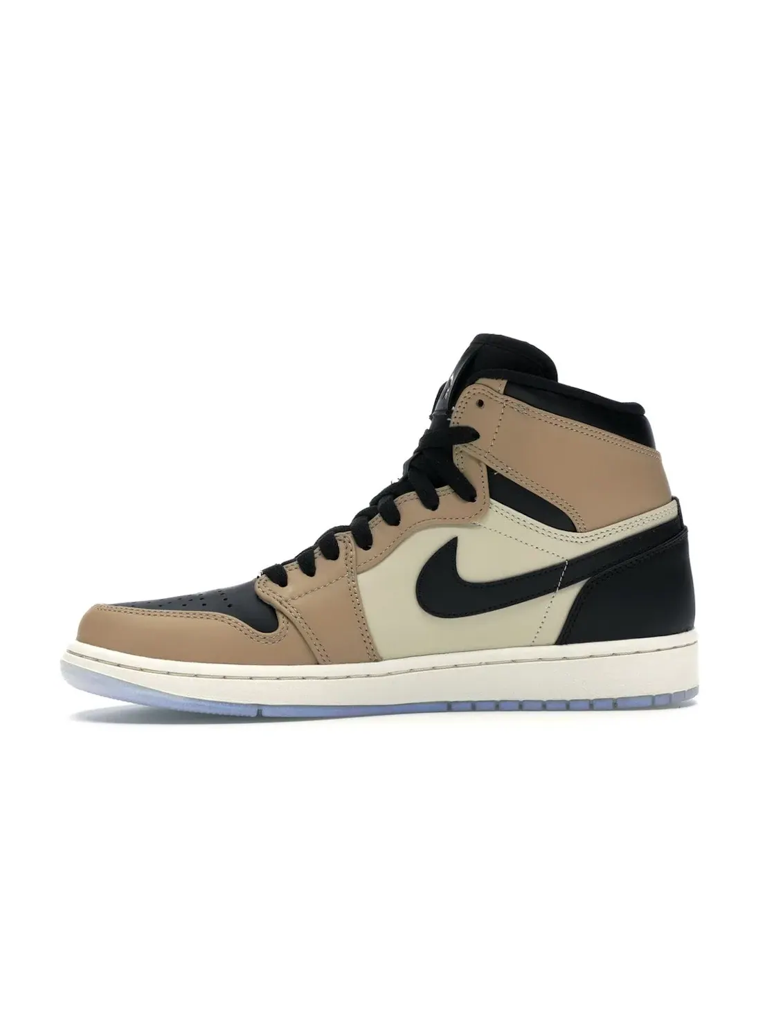 Женские кроссовки Lifestyle с принтом Jordan 1 Retro High Jordan — изображение 3 из 4