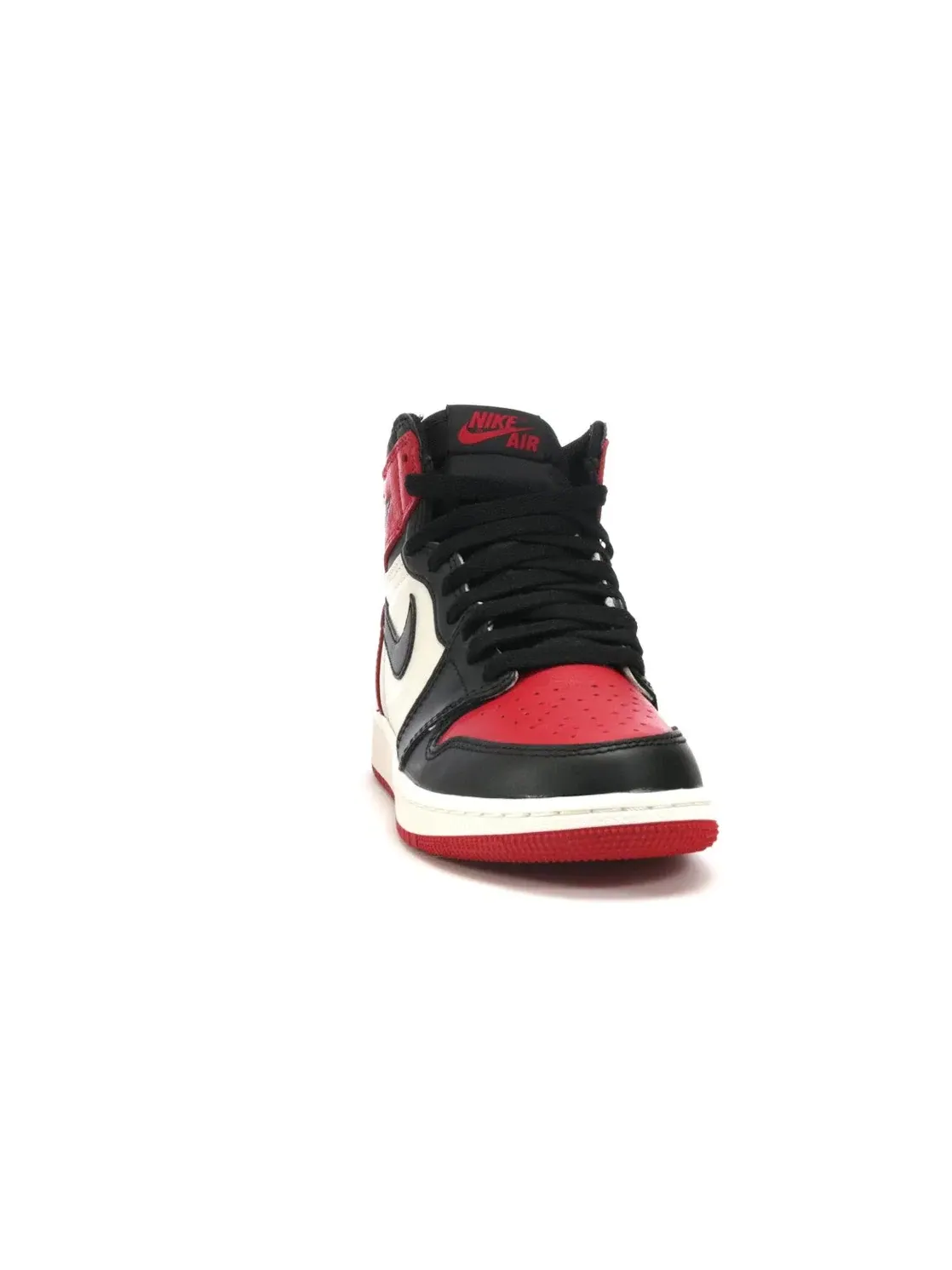 Детские кроссовки Lifestyle с принтом Jordan 1 Retro High Bred Toe Jordan — изображение 2 из 4, красный черный белый