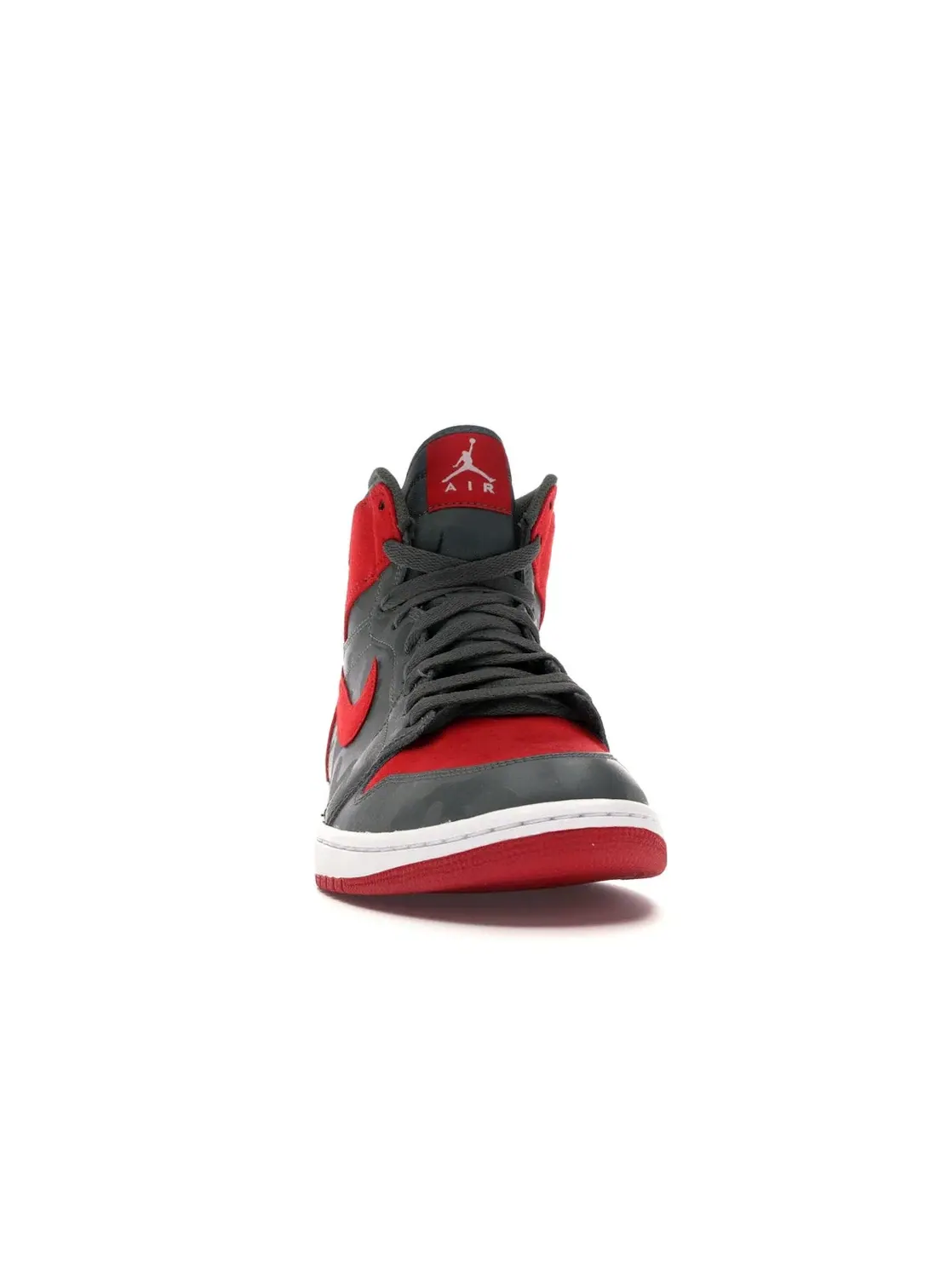 Мужские кроссовки Lifestyle с камуфляжным принтом Jordan 1 Retro High Jordan — изображение 2 из 4
