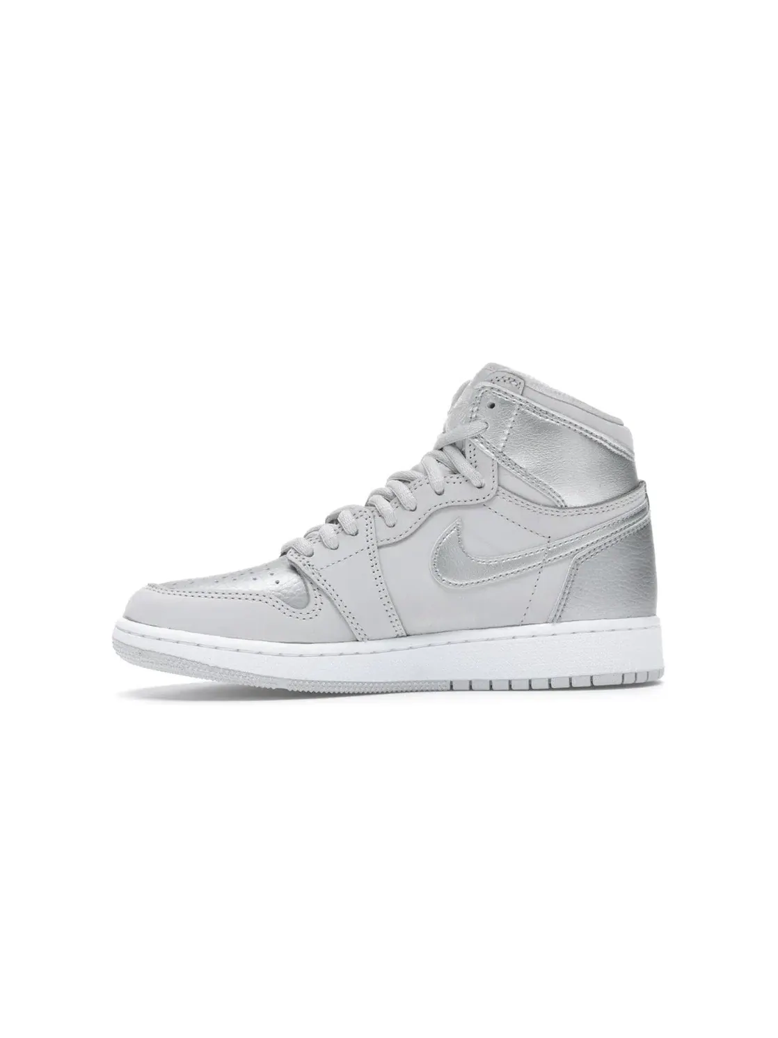 Детские кроссовки с принтом Jordan 1 Retro High Jordan — изображение 3 из 4