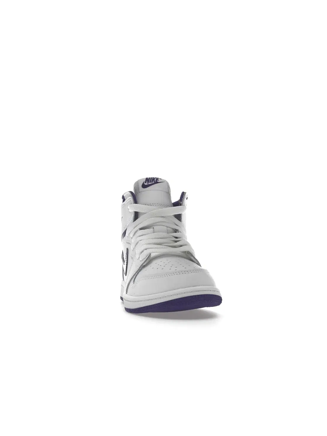 Детские кроссовки с высоким верхом Jordan 1 Retro High — изображение 2 из 4, белый/фиолетовый