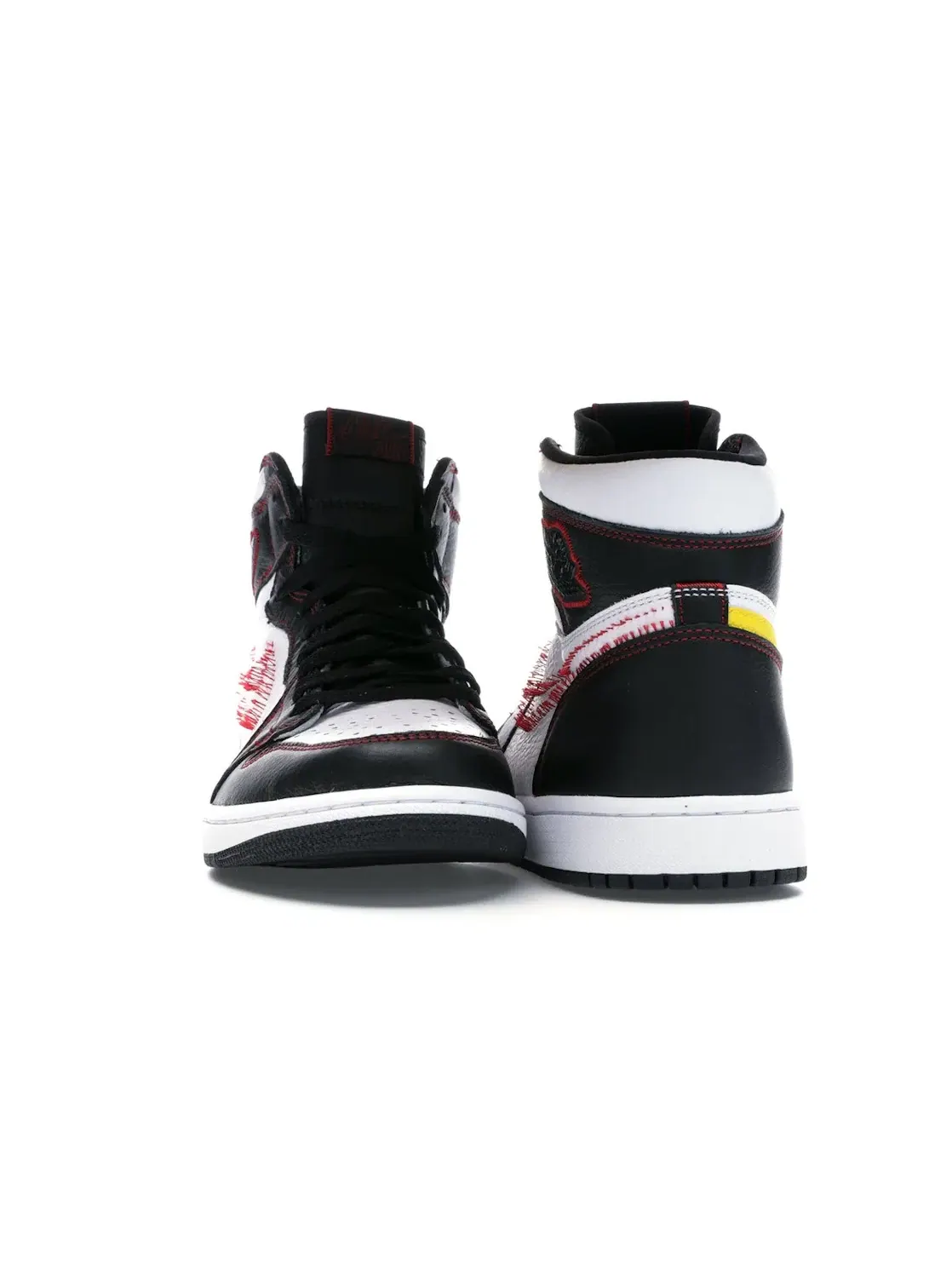 Мужские кроссовки с видимыми швами Jordan 1 Retro High Defiant Jordan — изображение 2 из 4, черный/золотистый-белый