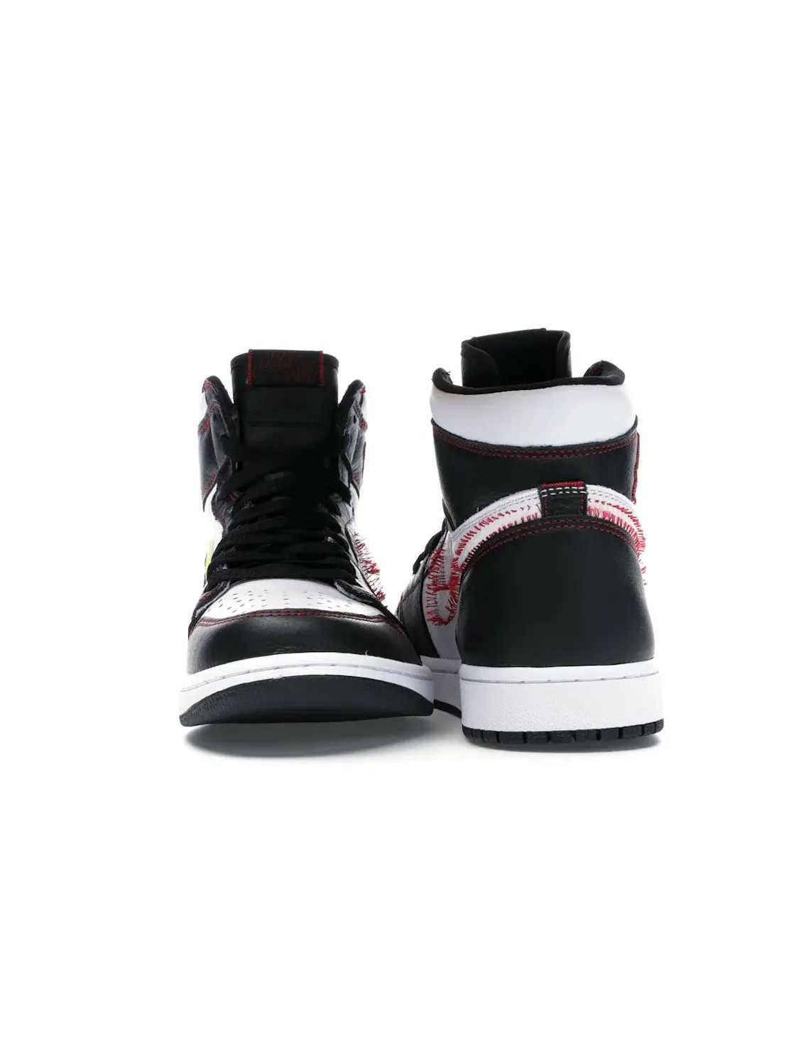 Мужские кроссовки с видимыми швами Jordan 1 Retro High Defiant Jordan — изображение 4 из 4, черный/золотистый-белый