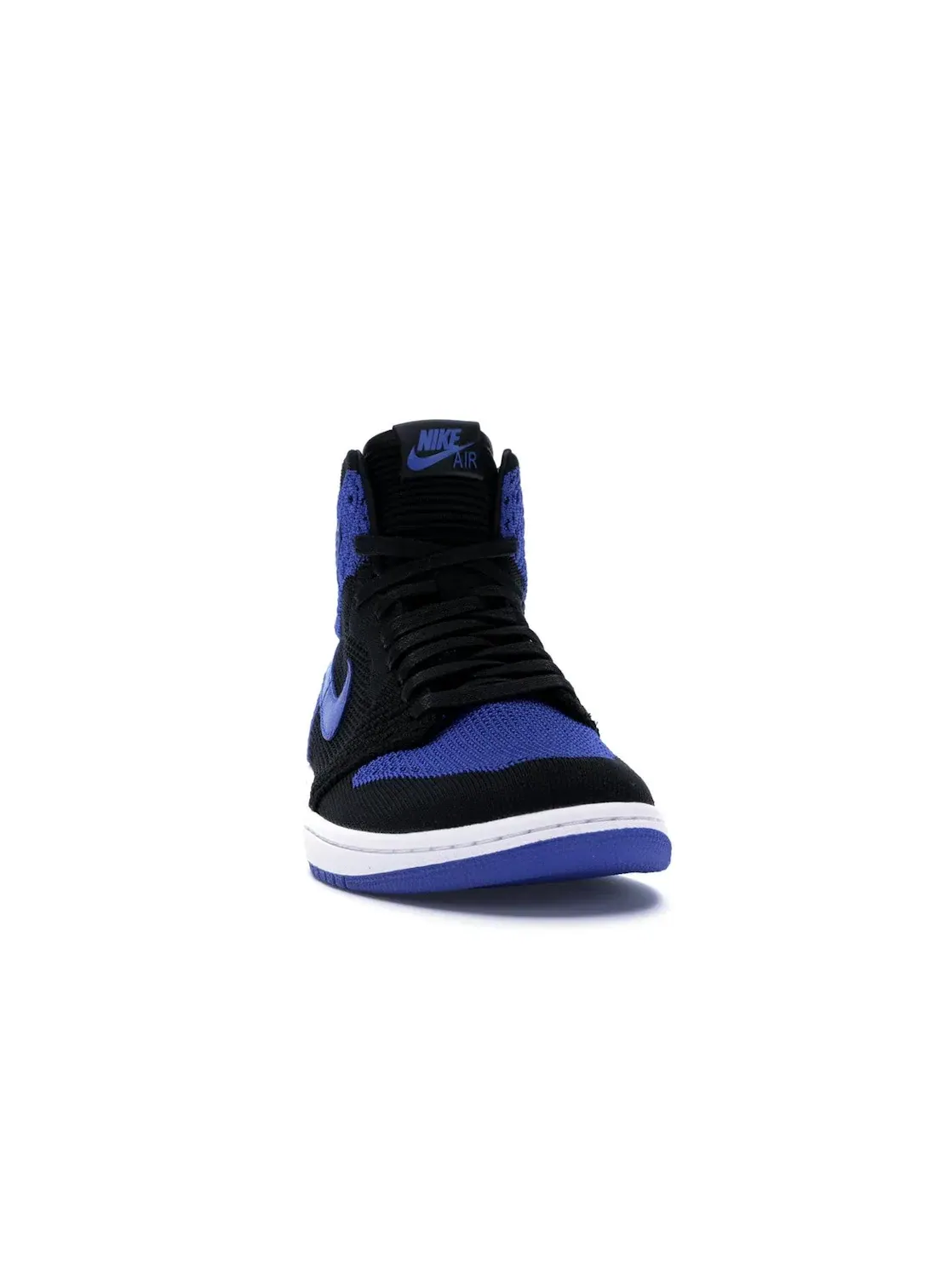 Мужские кроссовки с высоким верхом Jordan 1 Retro High Flyknit — изображение 2 из 4, черный/-белый