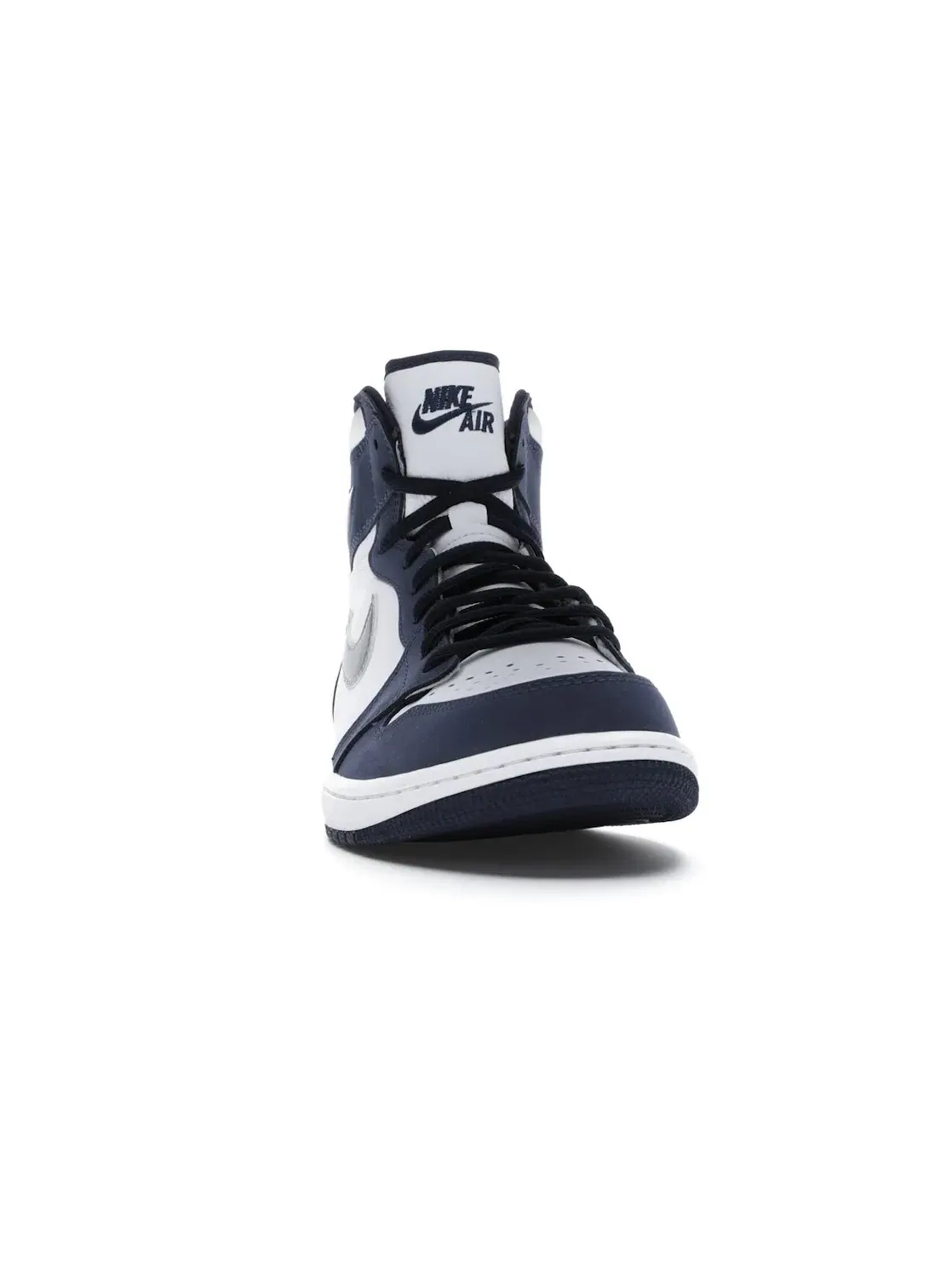 Мужские кроссовки с серебристым Swoosh Jordan 1 Retro High Jordan — изображение 2 из 4