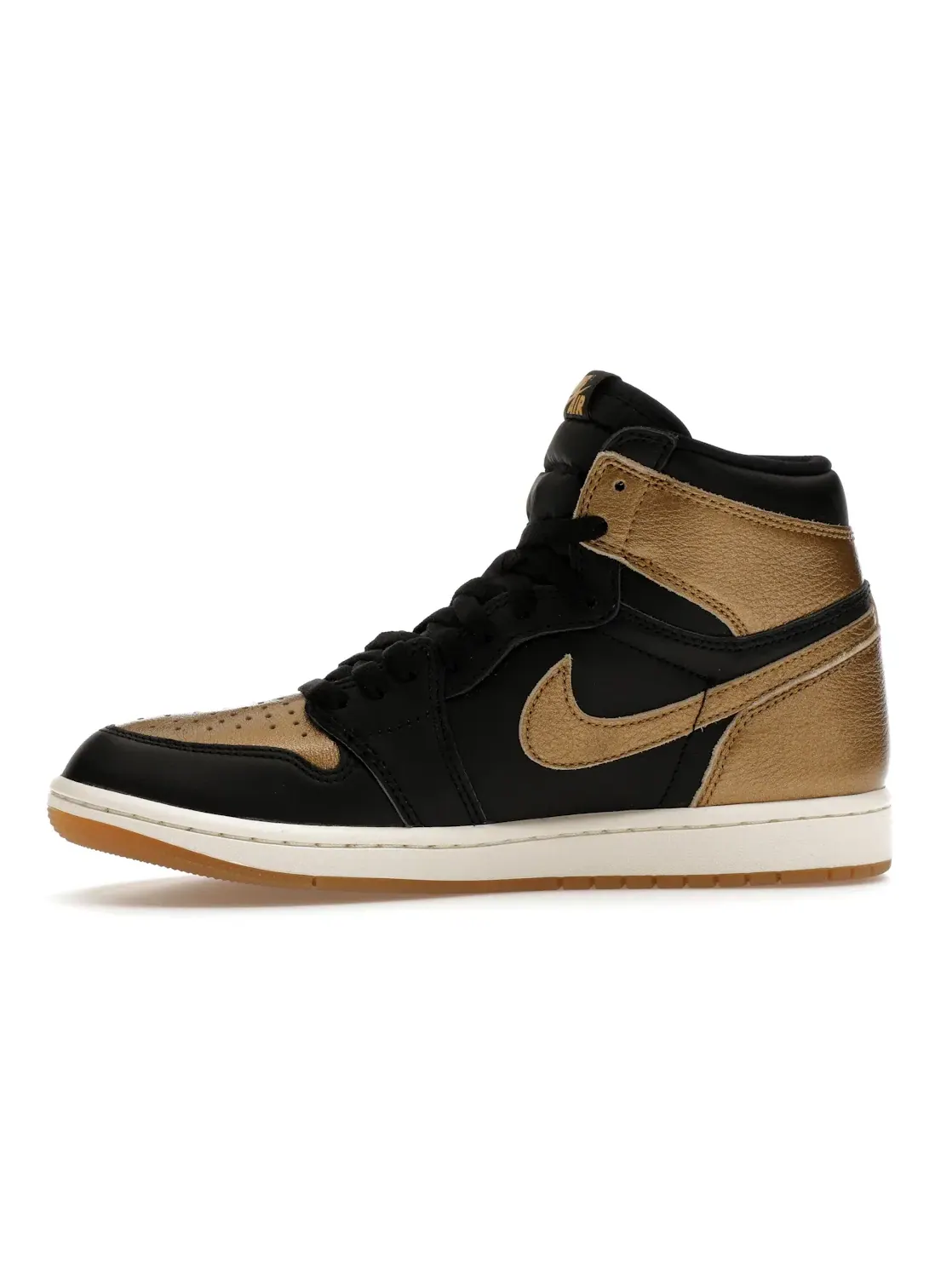Мужские кроссовки с кожаным верхом Jordan 1 Retro High OG — изображение 3 из 4