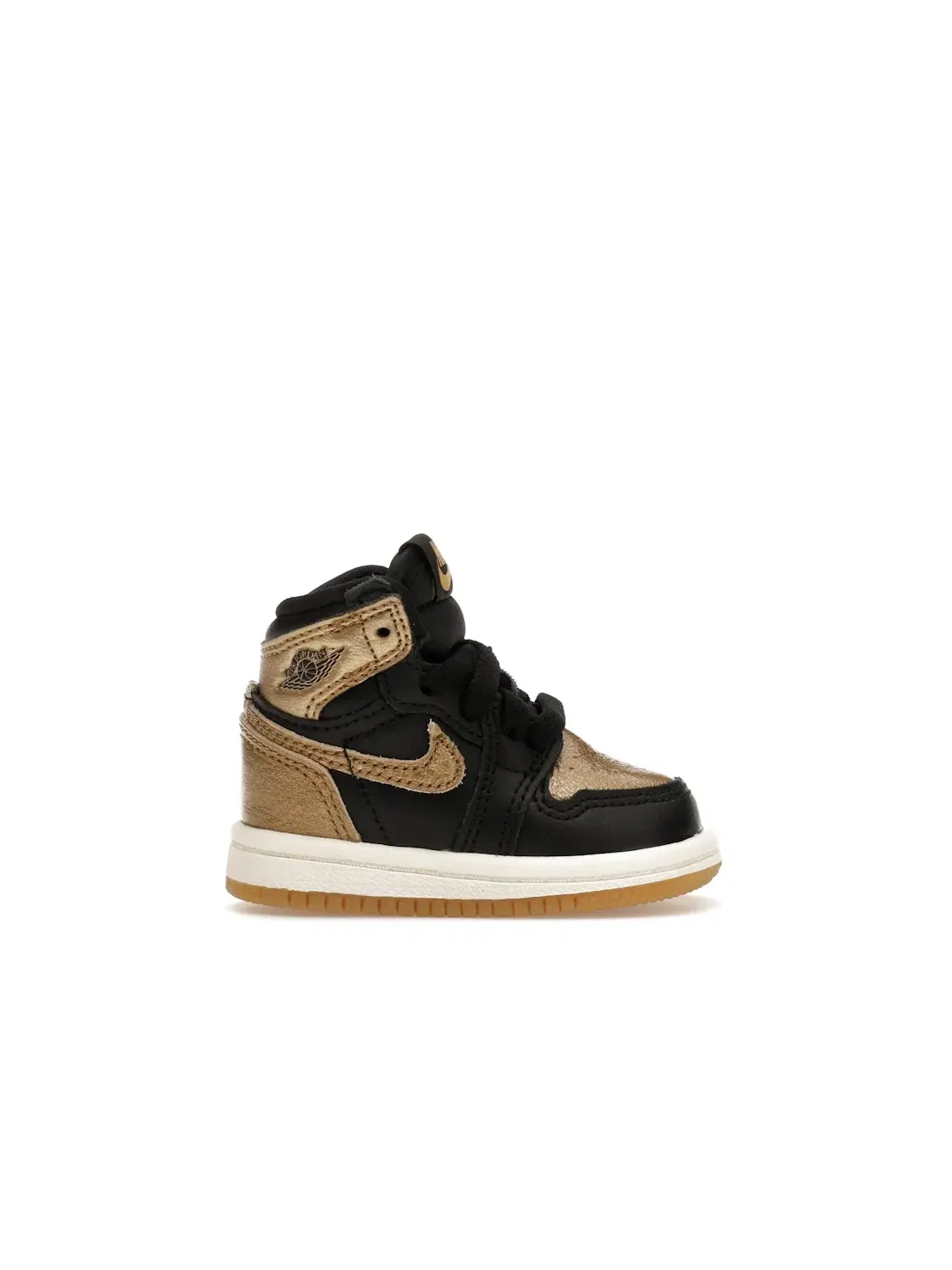 Детские кроссовки для мальчиков высокие с принтом Jordan 1 Retro High OG Jordan — изображение 1 из 4