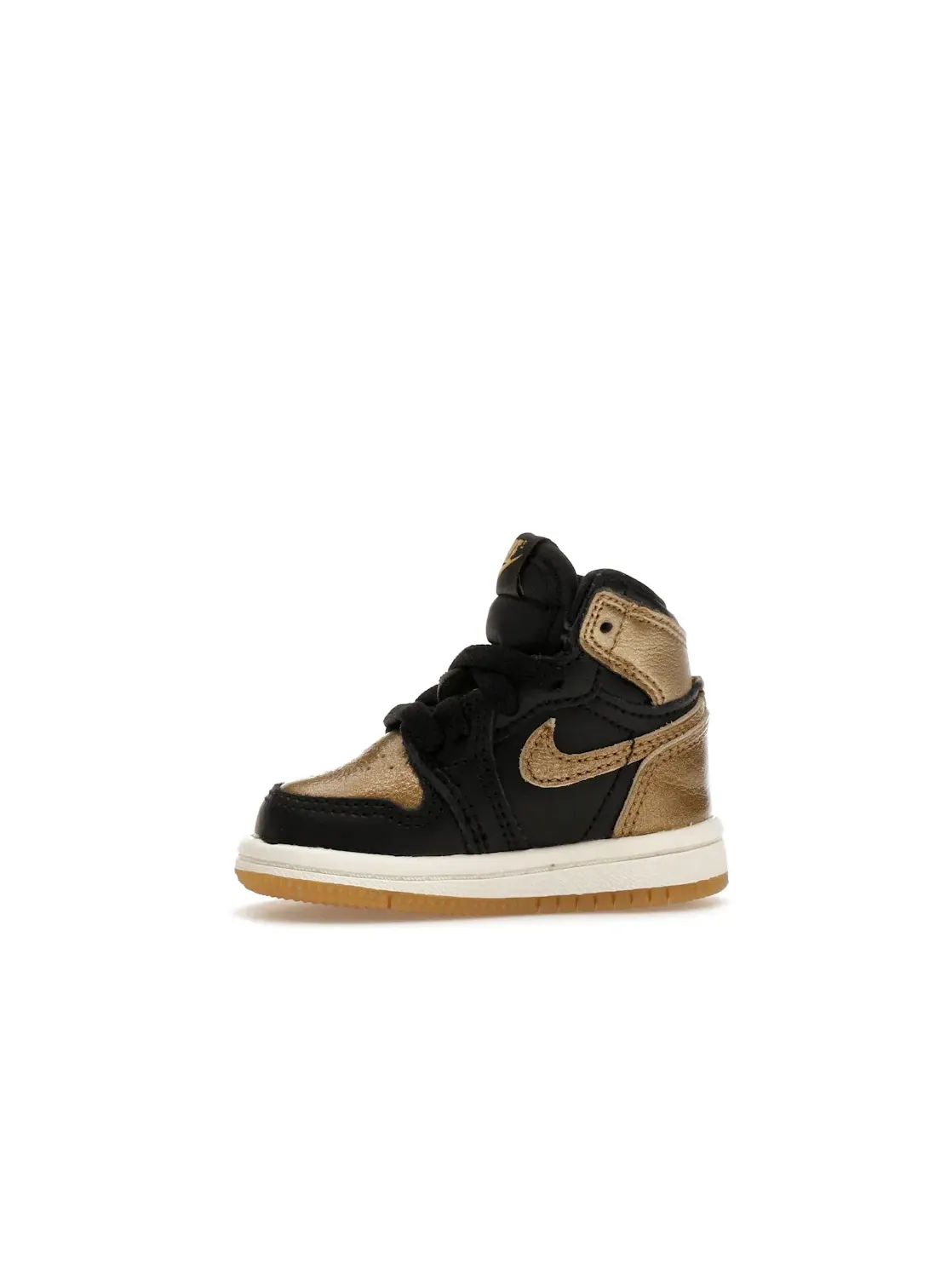 Детские кроссовки для мальчиков высокие с принтом Jordan 1 Retro High OG Jordan — изображение 3 из 4