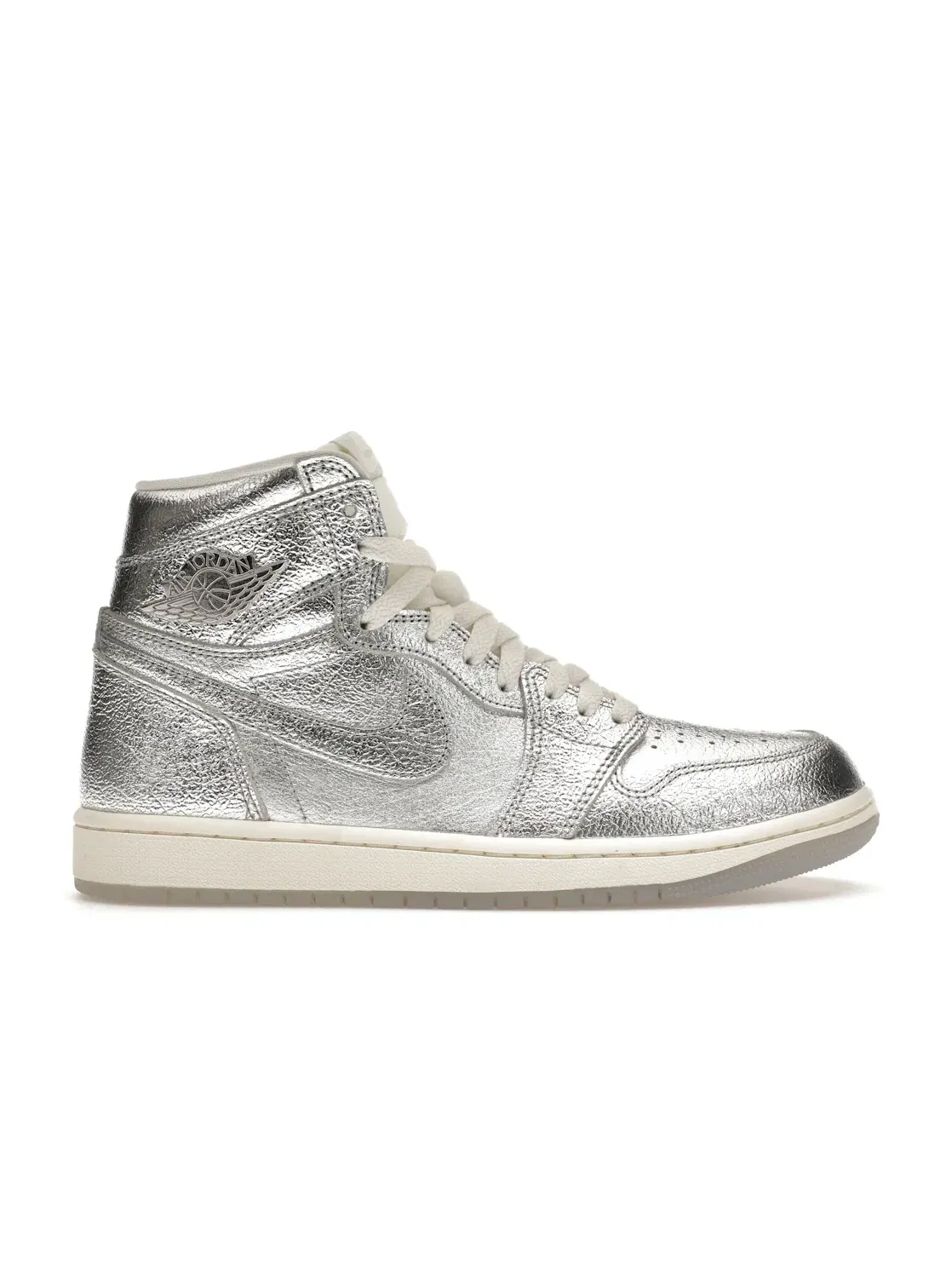 Женские кроссовки Lifestyle с металлическим акцентом Jordan 1 Retro High OG — изображение 1 из 4