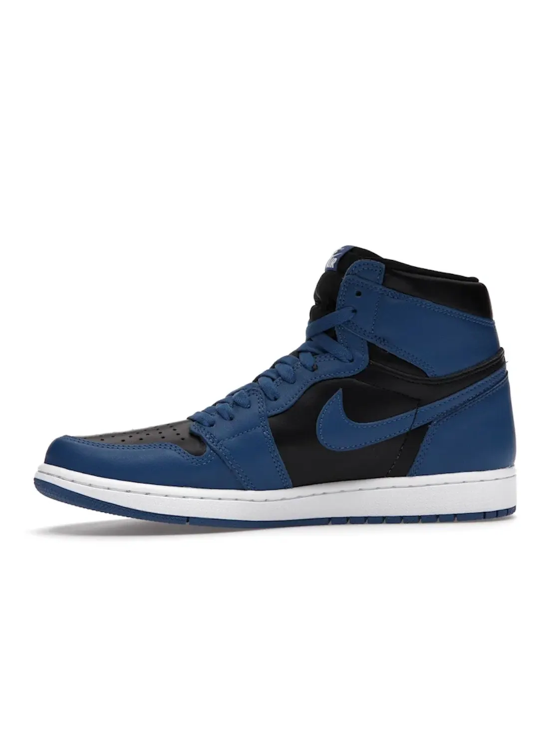 Мужские кроссовки с гладкой кожи Jordan 1 Retro High OG Jordan — изображение 3 из 4