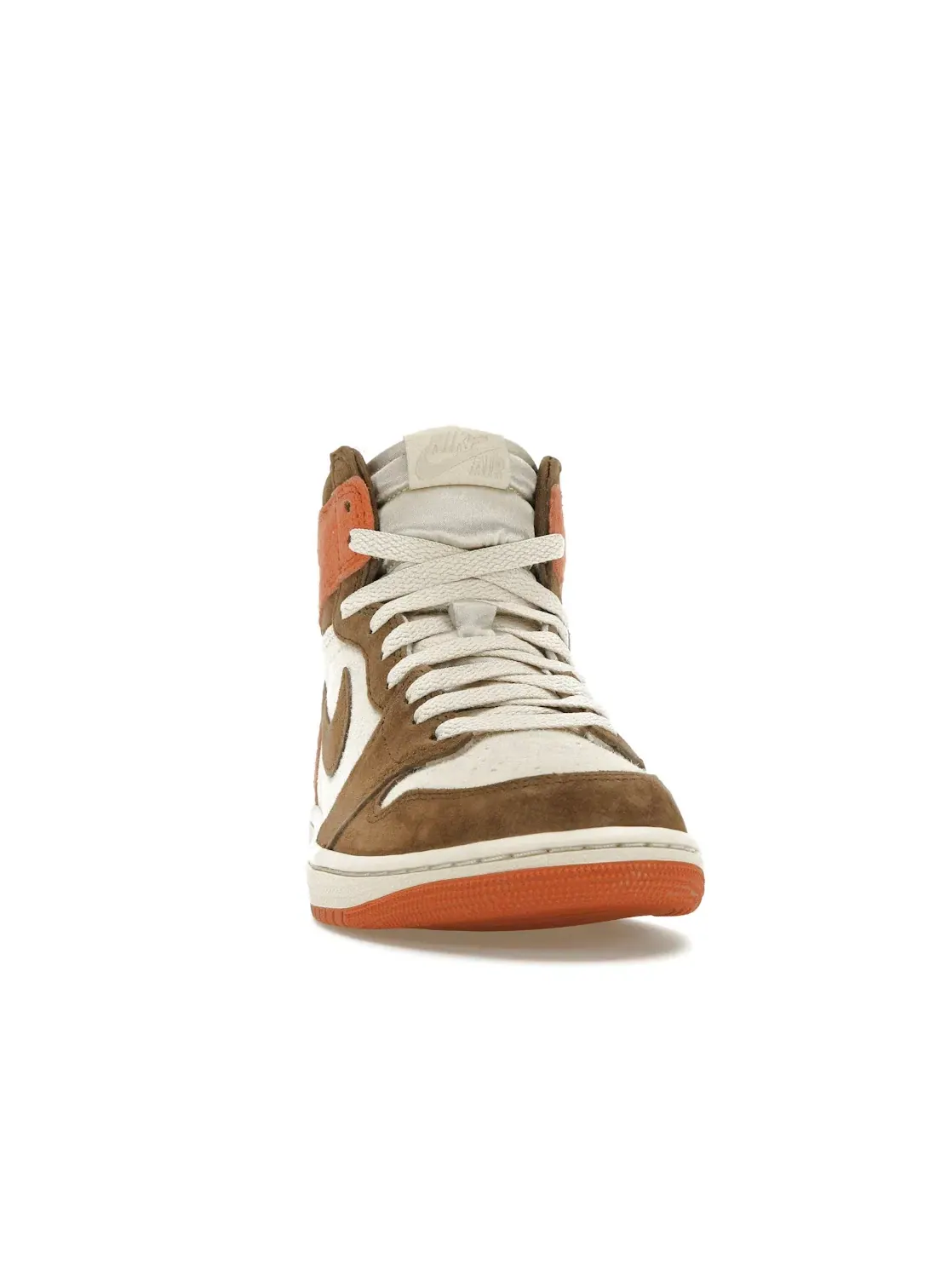 Женские кроссовки с замшевым и кожаным верхом Jordan 1 Retro High OG SP — изображение 2 из 4, серый