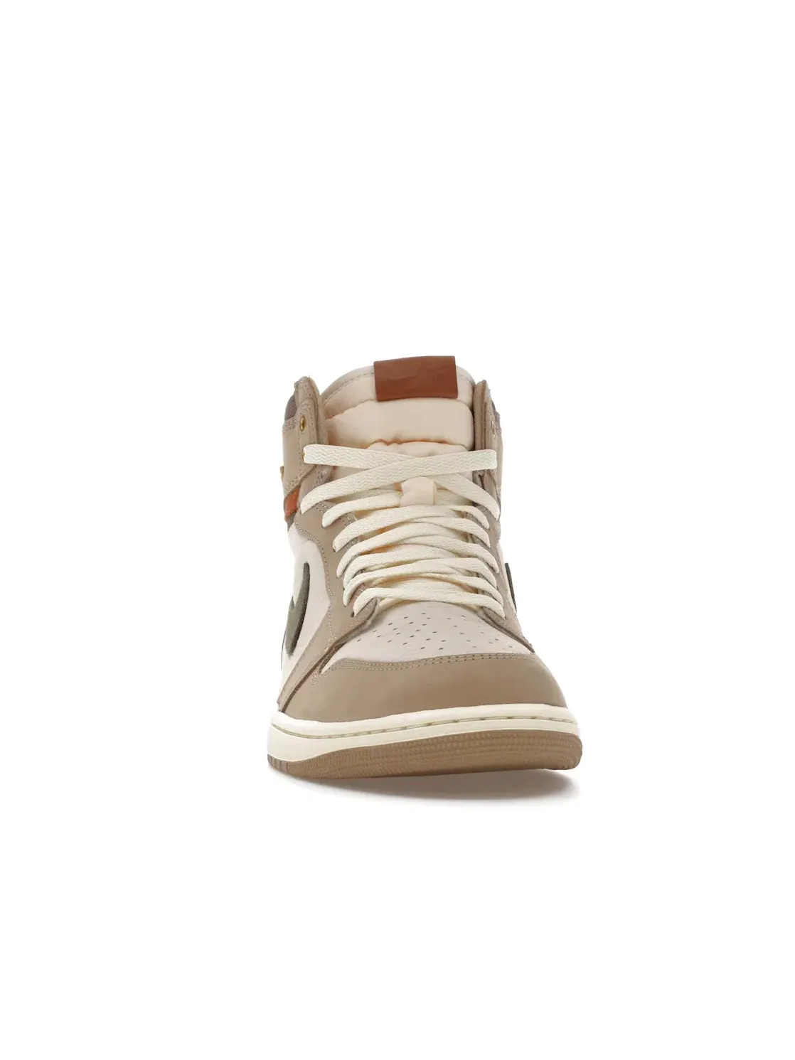 Женские кроссовки Lifestyle с замшевыми вставками Jordan 1 Retro High OG — изображение 2 из 4, хаки/мульти-//хаки