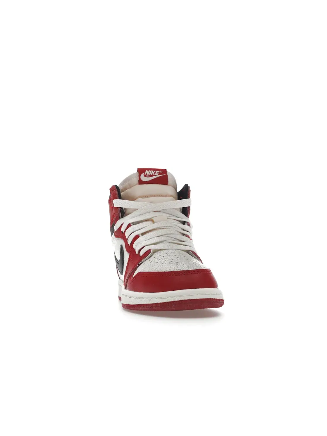 Детские кроссовки с кожаным верхом Jordan 1 Retro High OG — изображение 2 из 4, красный/черный