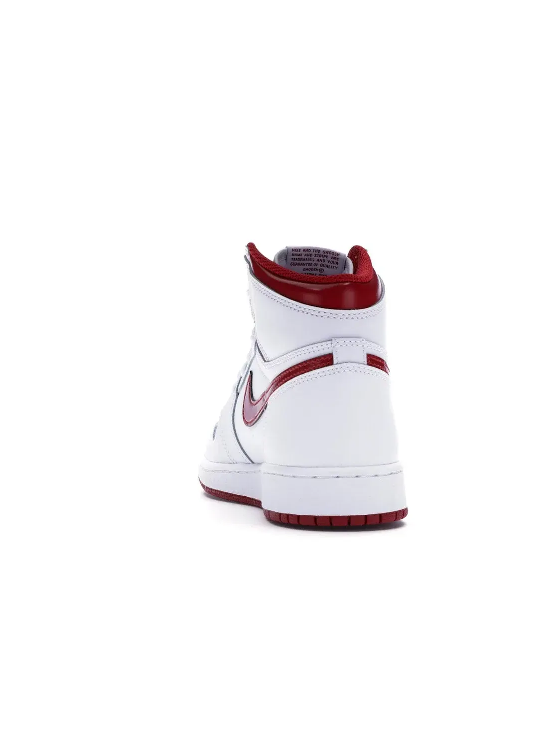 Детские кроссовки высокие с перфорацией Jordan 1 Retro Jordan — изображение 4 из 4, белый/красный