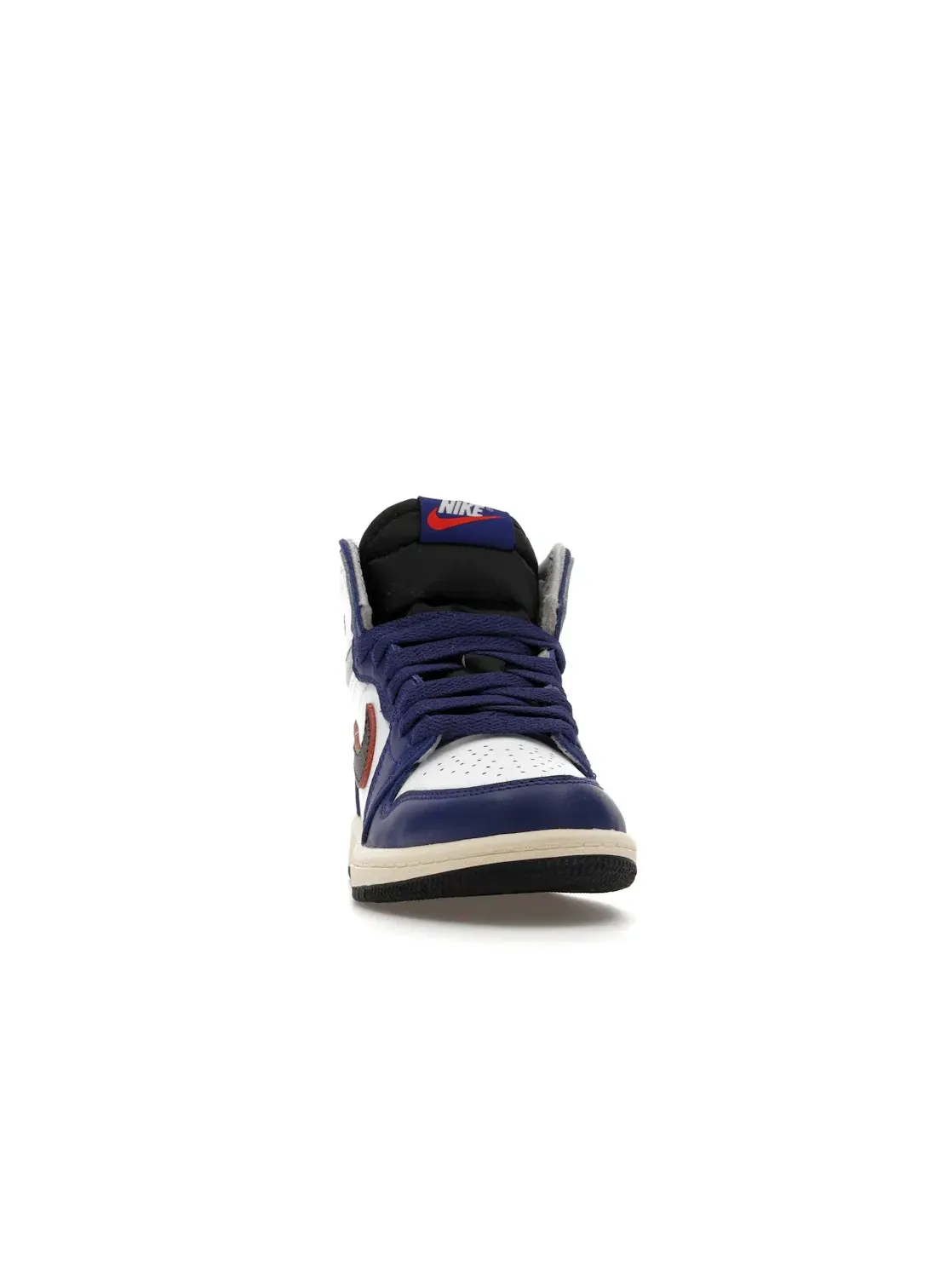 Детские кроссовки высокие с брендовым дизайном Jordan 1 Retro High OG Jordan — изображение 2 из 4