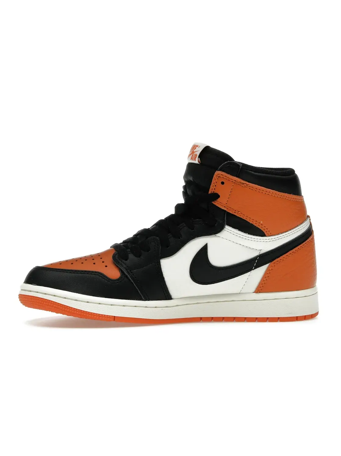 Мужской кроссовки с высоким силуэтом Jordan 1 Retro High OG Jordan — изображение 3 из 4, черный/черный