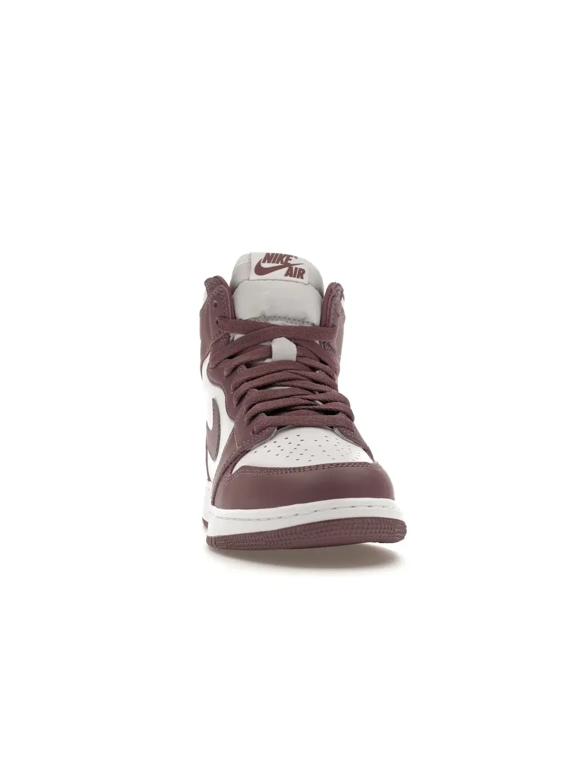 Детские кроссовки Lifestyle с кожаным верхом Jordan 1 Retro High OG Jordan — изображение 2 из 4, белый//белый