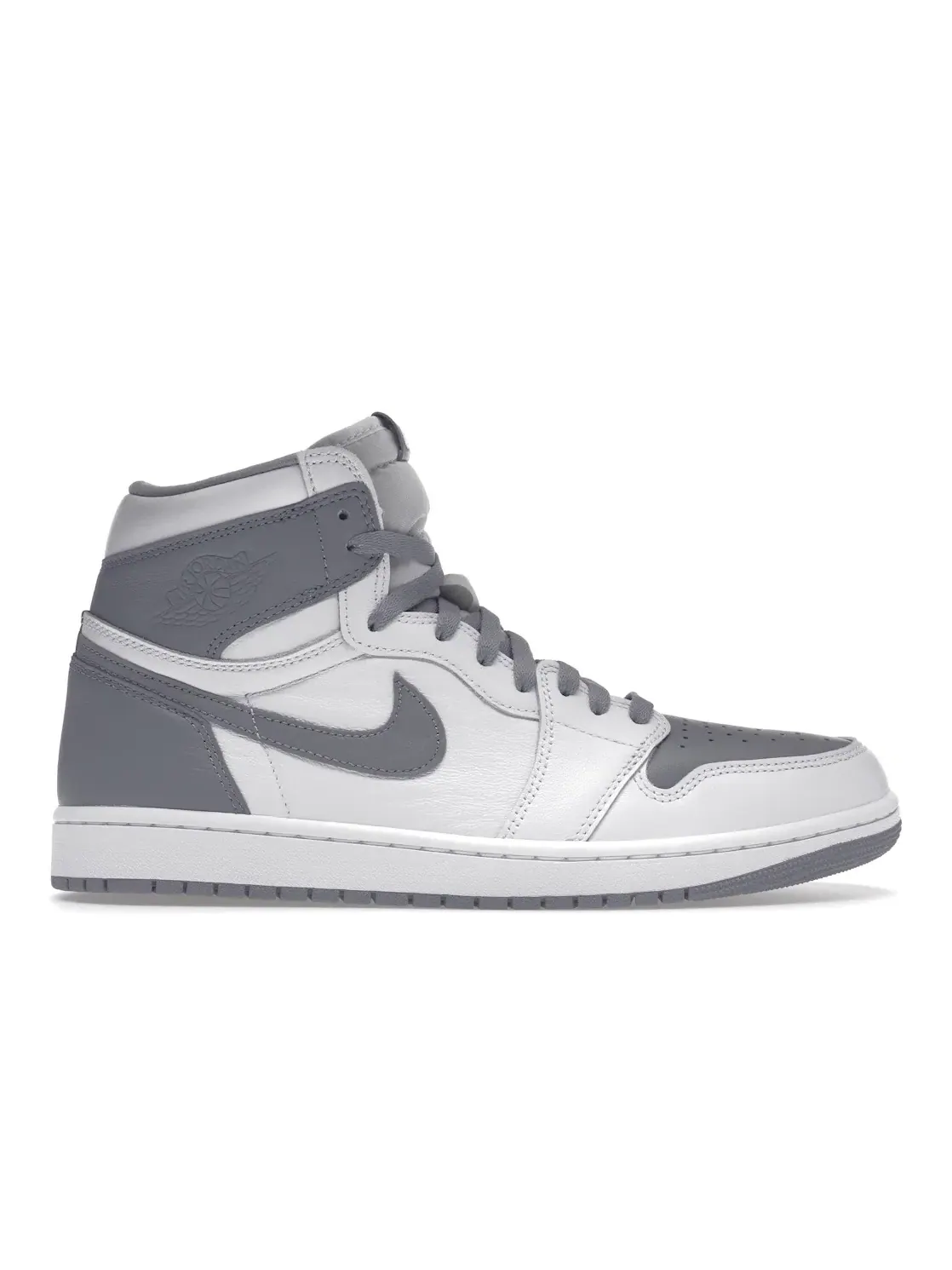 Мужские кроссовки с перфорированным носком Jordan 1 Retro High OG Jordan — изображение 1 из 4, белый